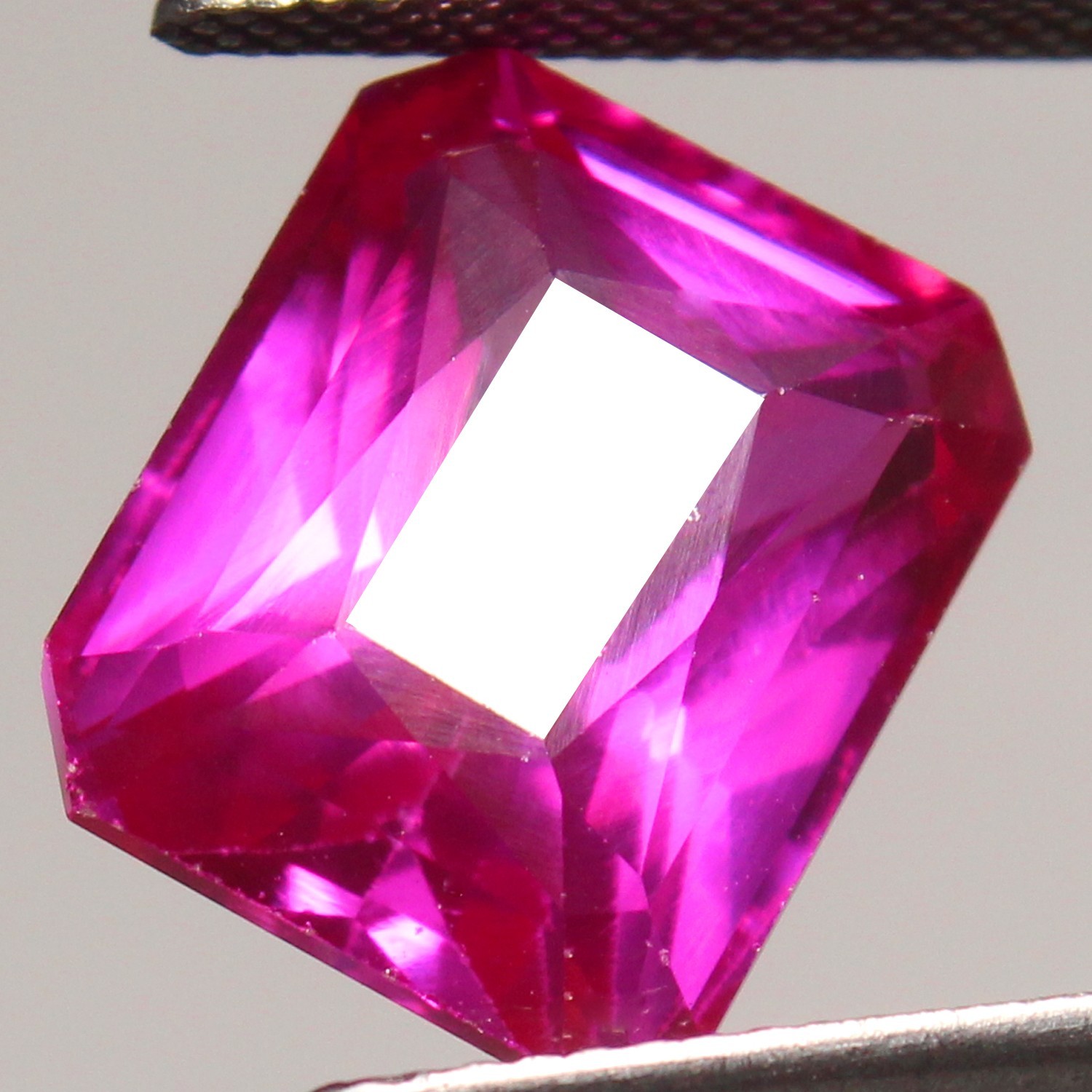 Certified 13.1 Ct Natural Utah Red Beryl Bixbite 13×11 MM Emerald Cut Gemstones