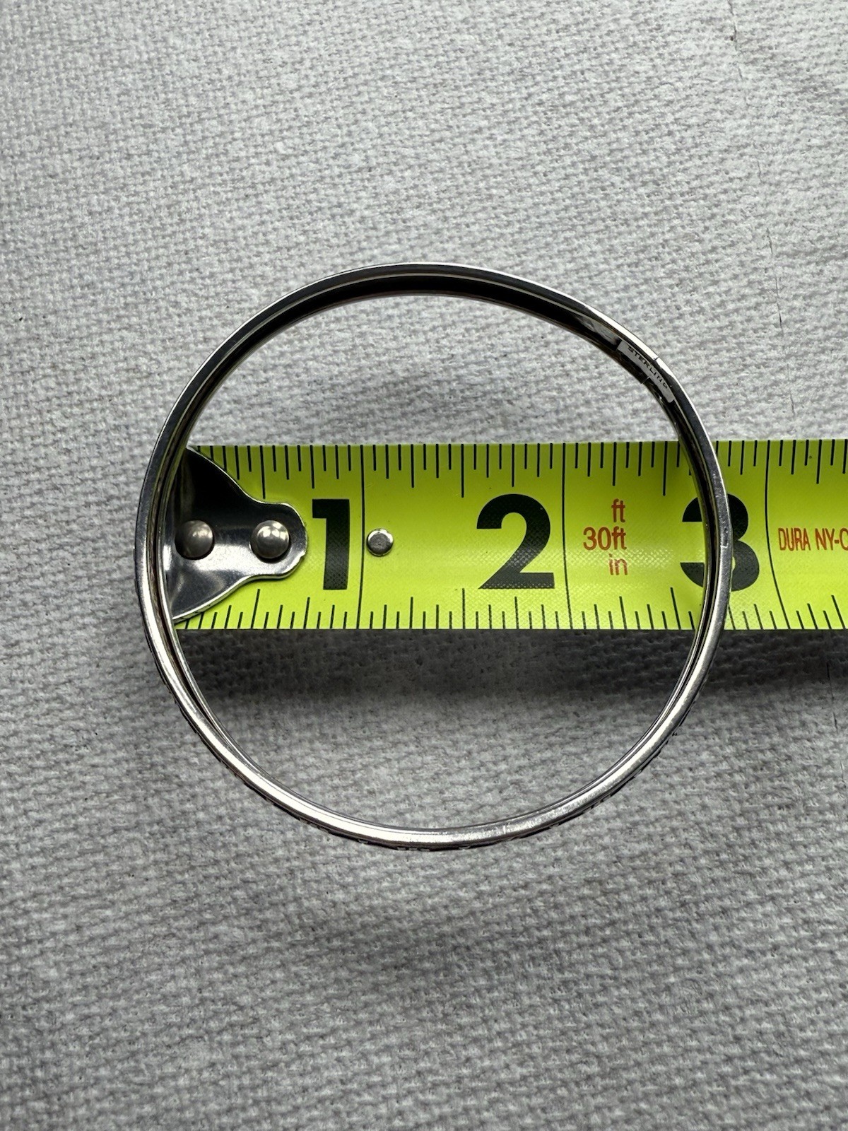 Sterling silver heart bracelet Bangle 8.8grams