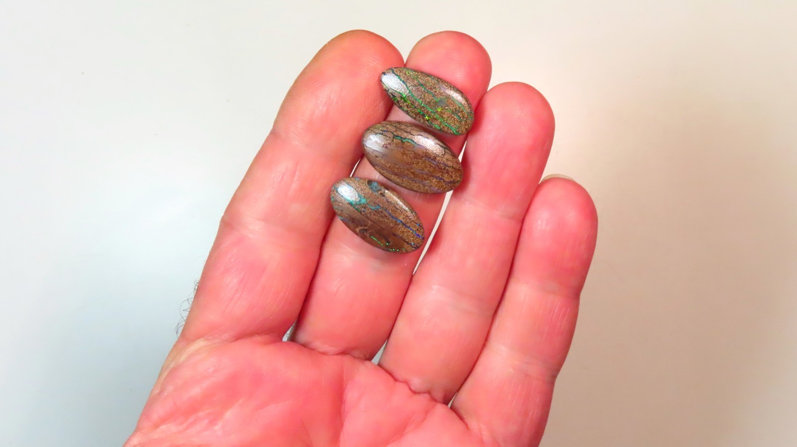 31.7c LUCKY AUSSIE 3x BOULDER OPAL GEMS POLISHED CABOCHON UNSET OCA19077
