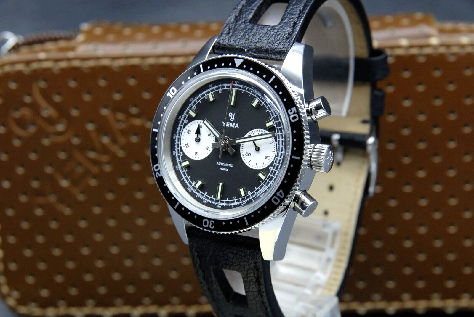 [N MINT+++ w/ Case] YEMA Speedgraf YSPEE2019-AAS 39mm Black Chrono AT Mens Watch