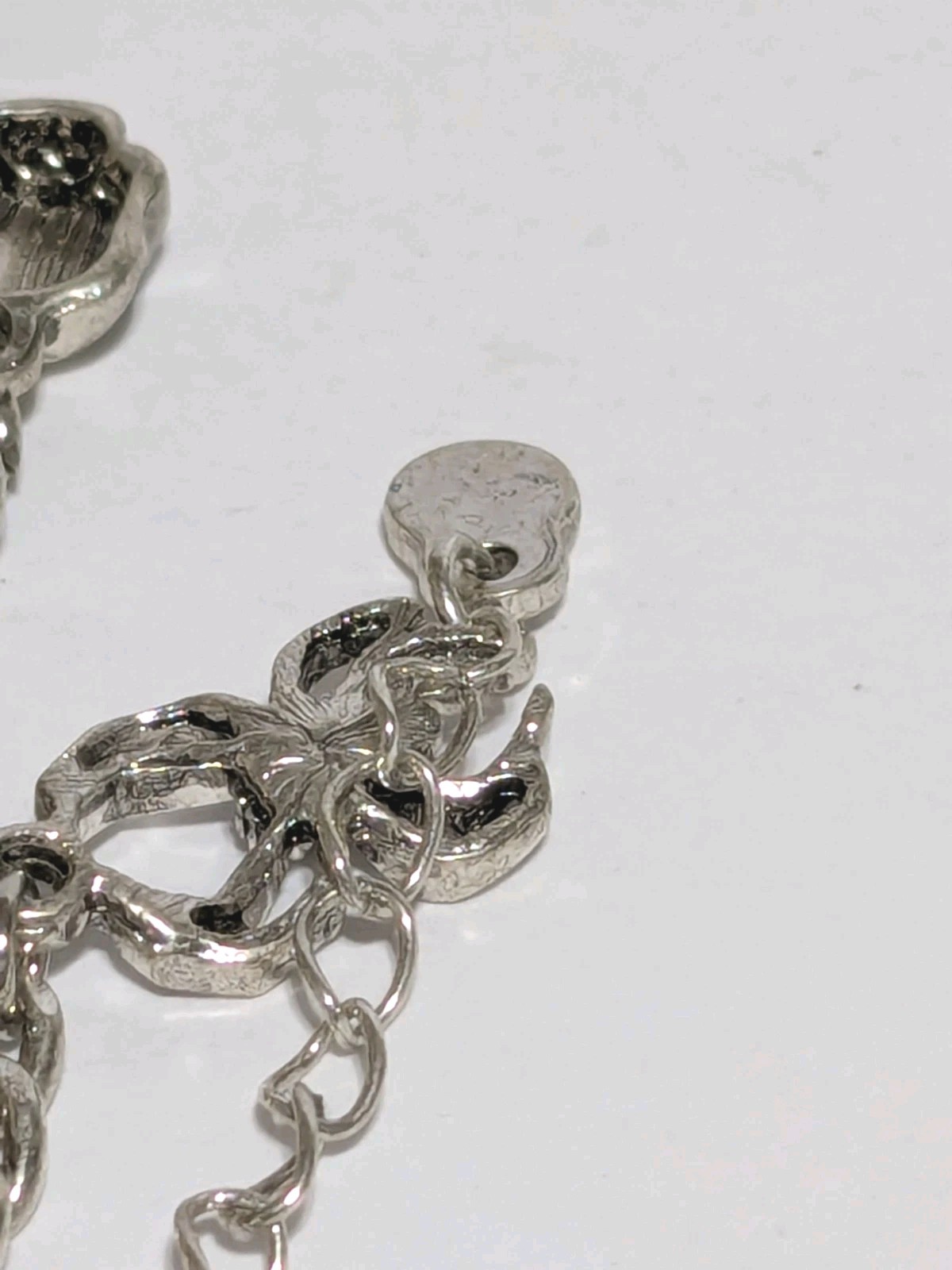 Hot Topic Silver Tone Chain Choker Necklace With Spider & Skull Charms 11″ Goth