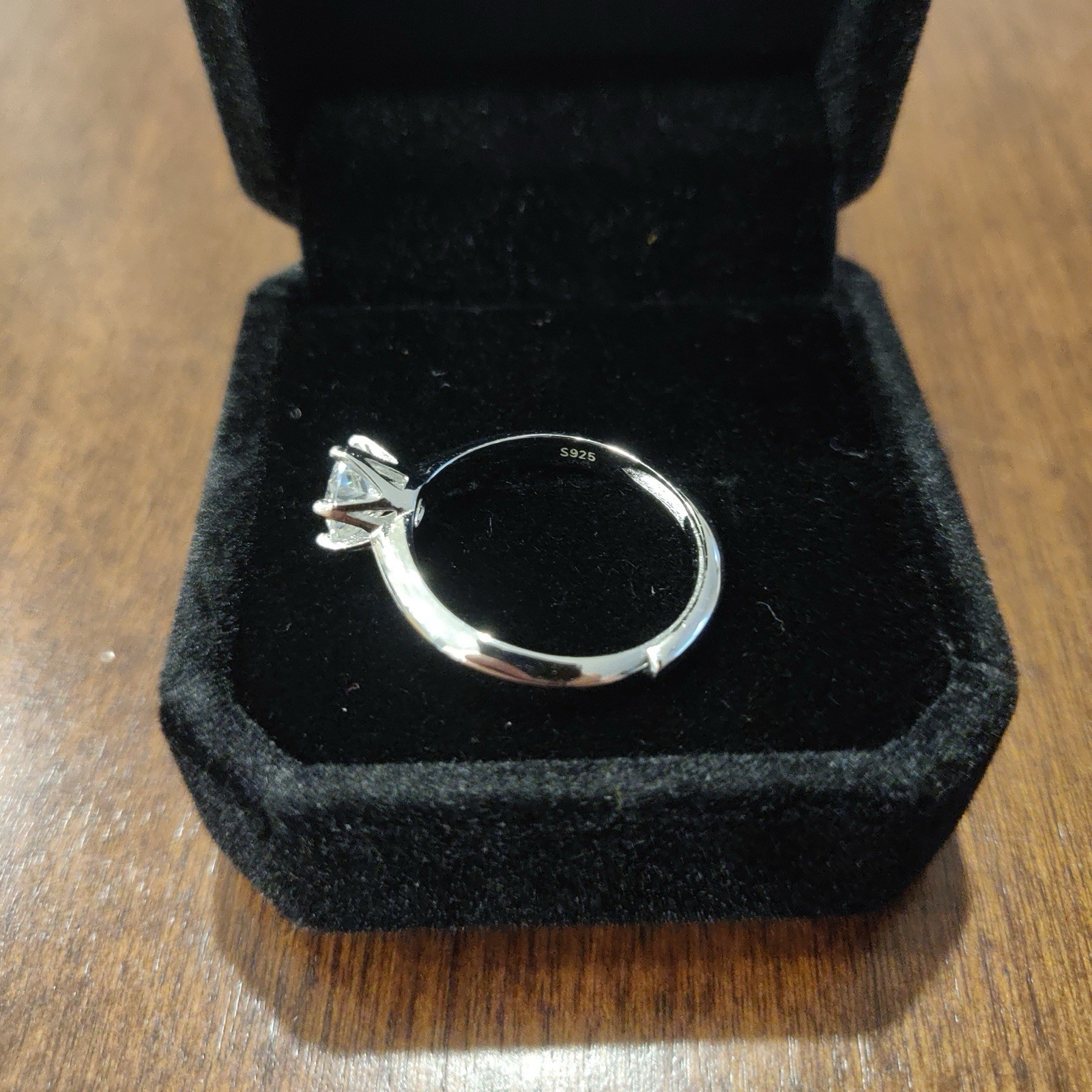 925 Sterling Silver Round Moissanite 1.0ct Engagement Ring GRA Adjustable size