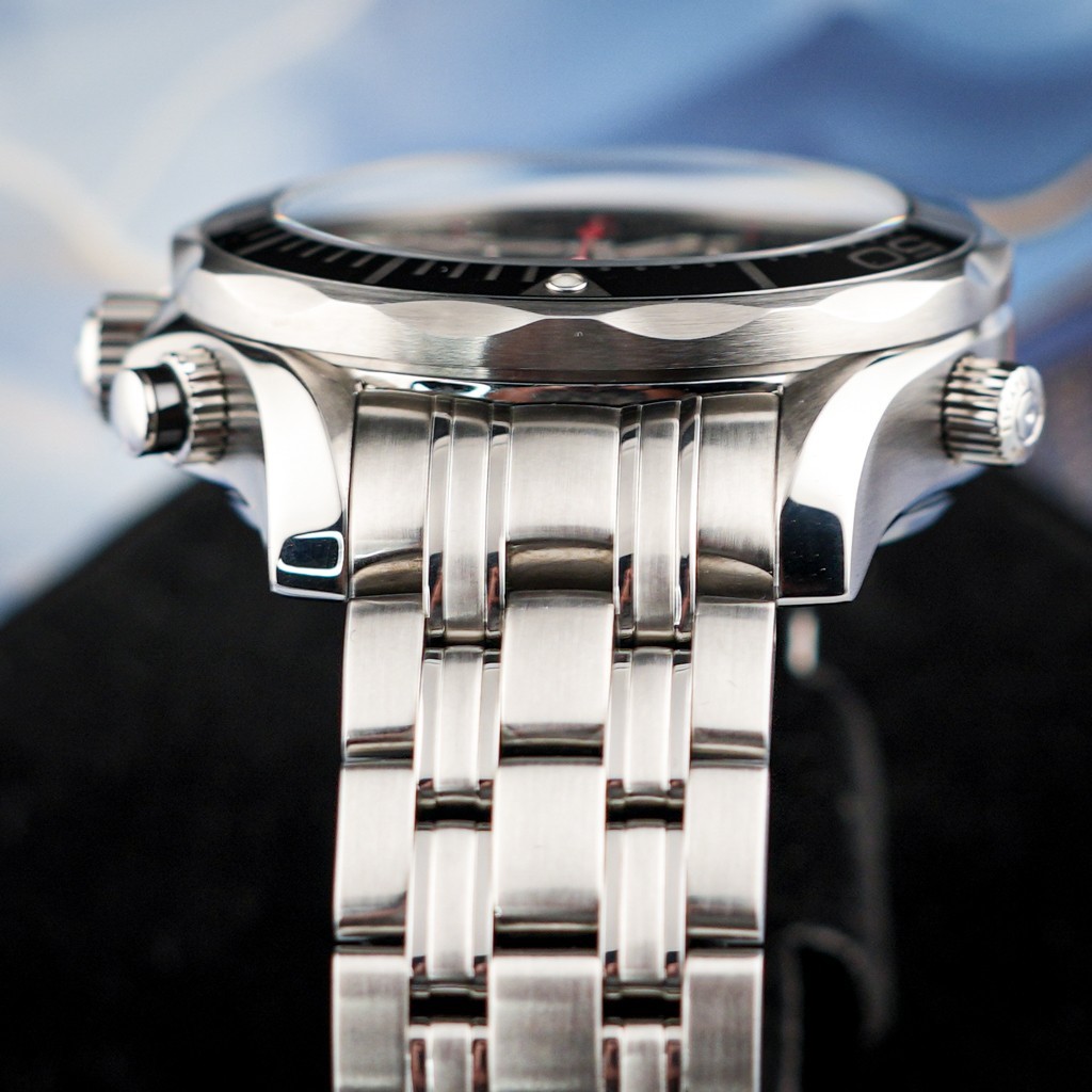 OMEGA Seamaster Diver 300M Chronograph FULL SET 44mm REF 210.30.44.51.01.001