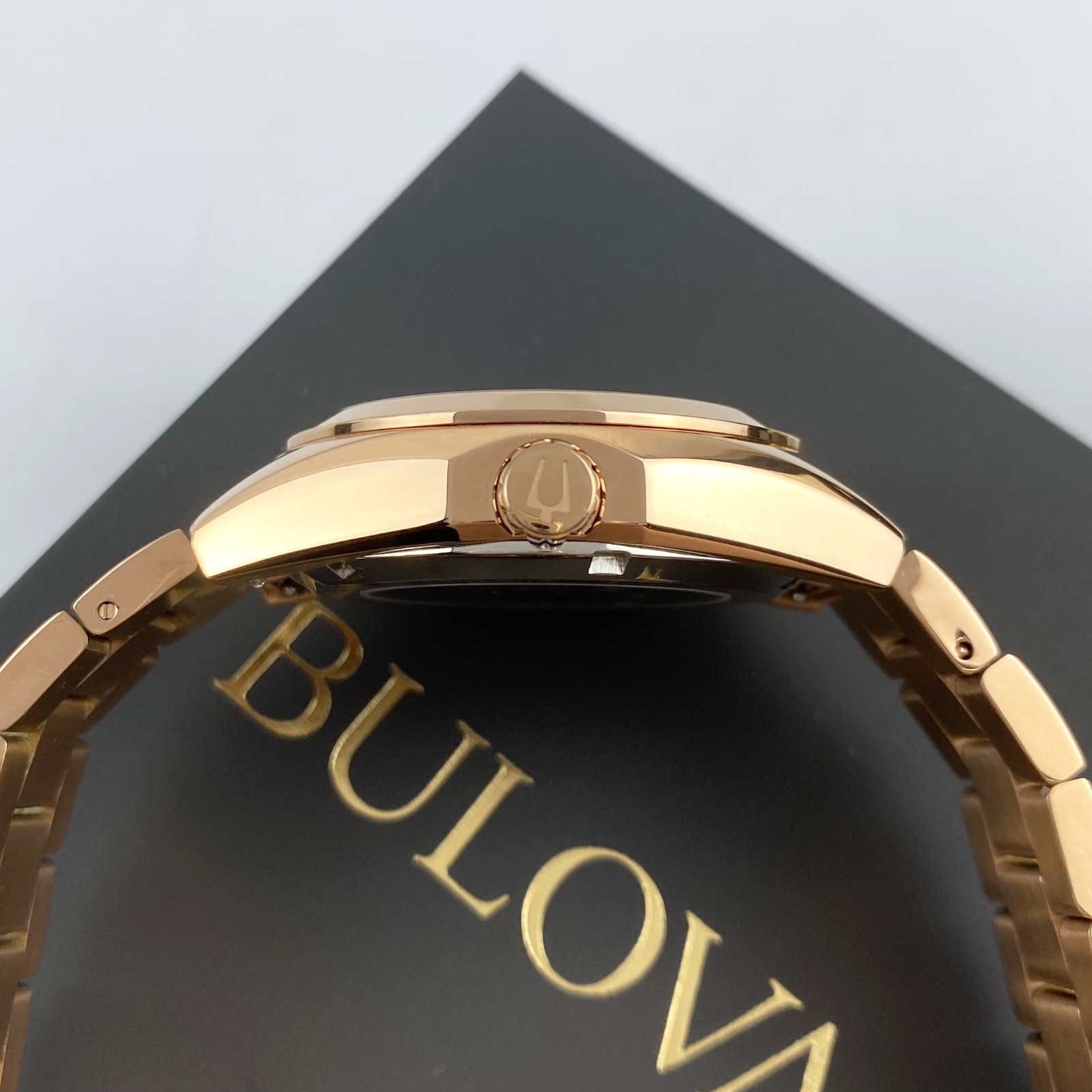 Bulova Surveyor Men’s 97B234 Automatic Watch Purple Dial Rose Gold Tone 39mm