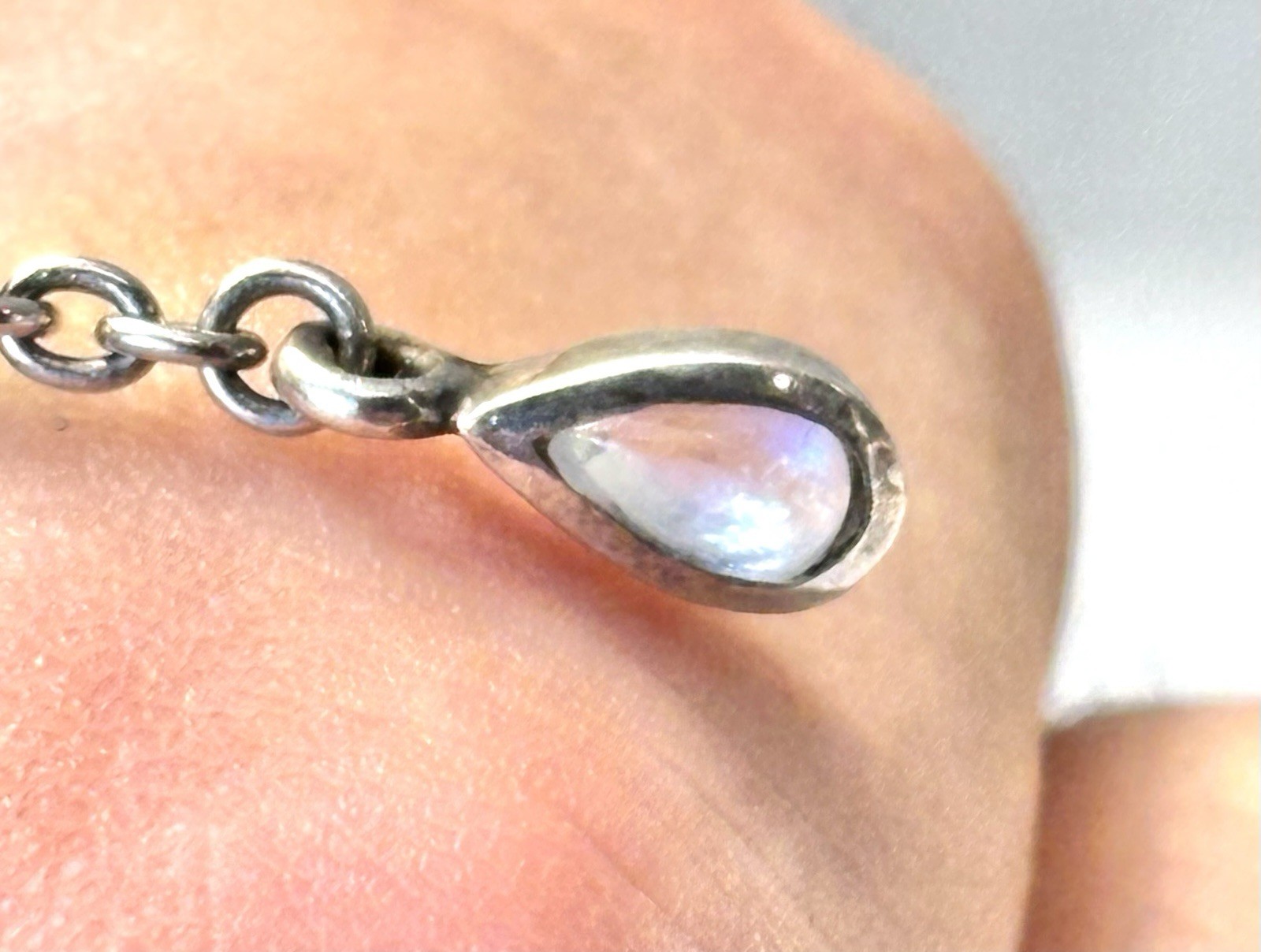 VTG Peter Stone Sterling Silver 925 Celtic Triquetra Moonstone Necklace 16″-18”L