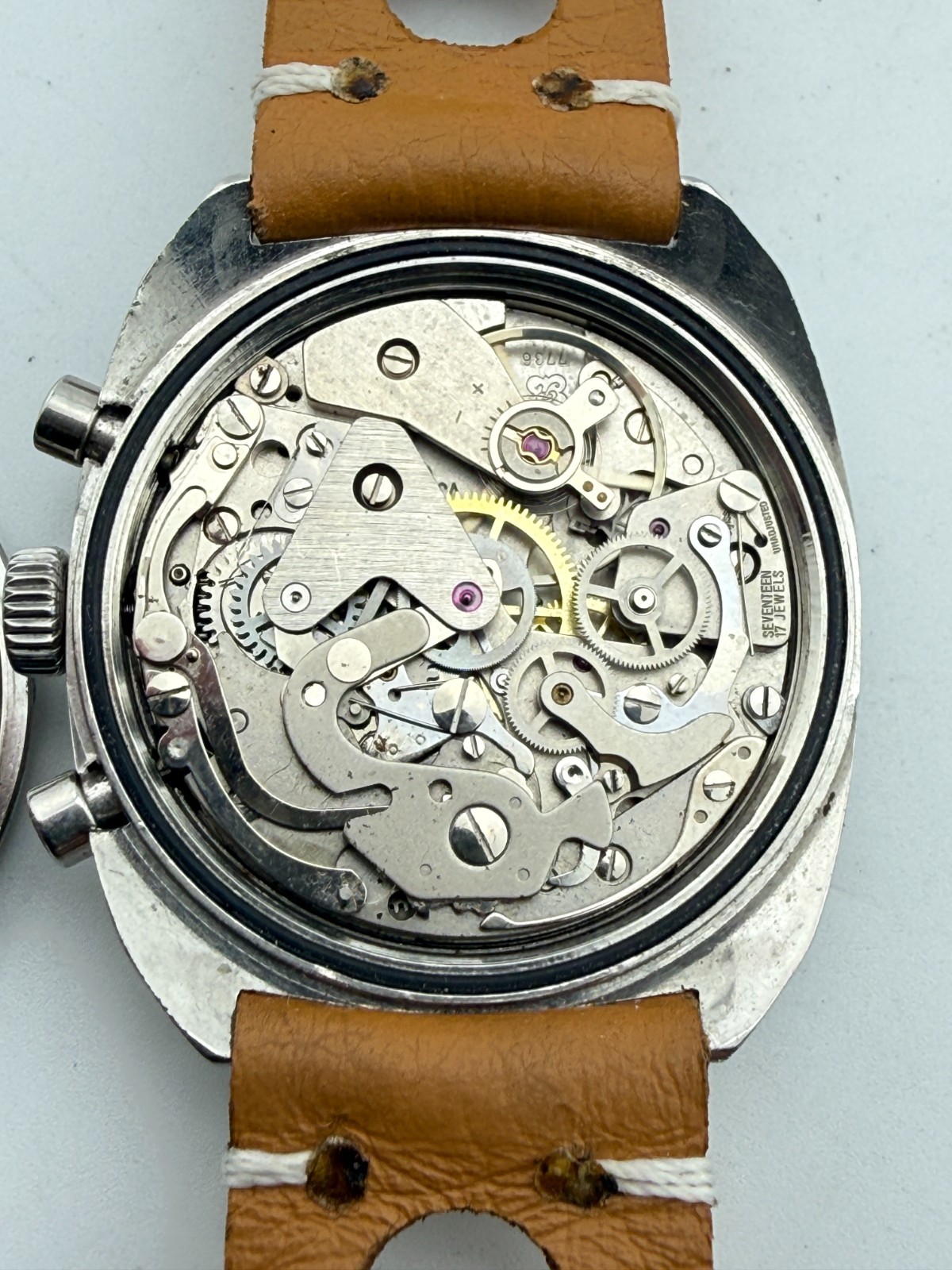 VINTAGE AUREOLE CHRONOGRAPH VALJOUX 7736 38 MM MANUAL WIND