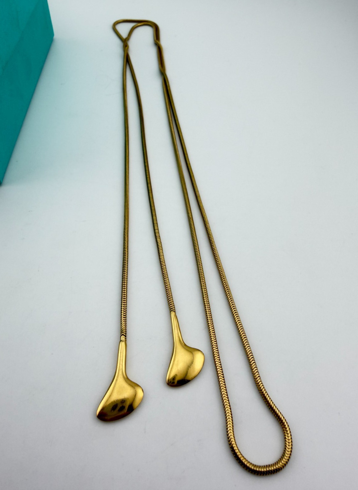 Tiffany & Co. 18k Ginkgo Leaf Tie Necklace Omega Chain 35in 21g Vintage Gold
