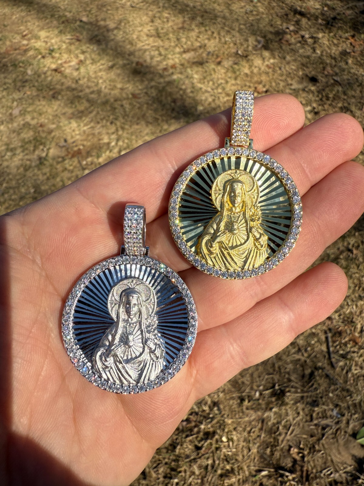 MOISSANITE Virgin Mary Round Medallion Pendant Real 925 Silver / Gold Necklace
