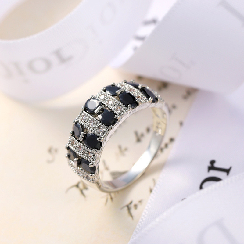 19.50 Cts White And black Color Onlyx Fire Topaz Gemstone Silver Woman Sz 6-10