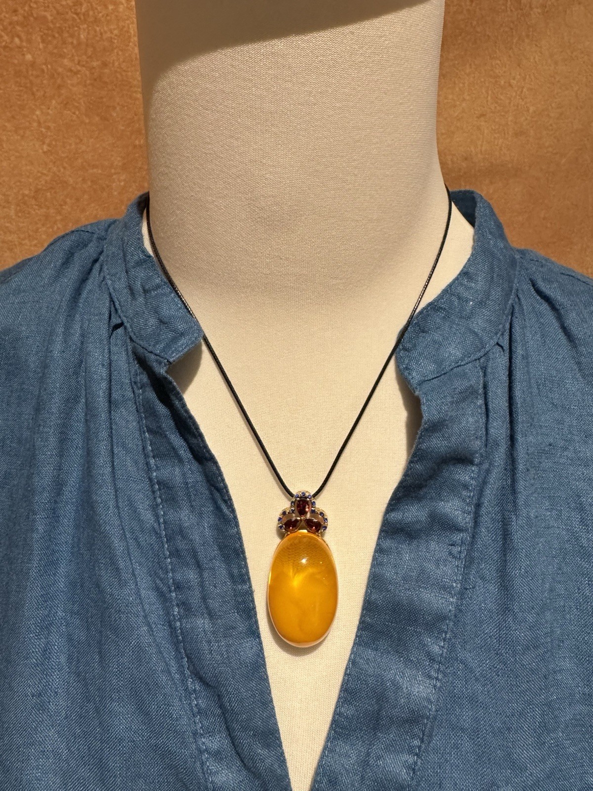 Natural Baltic Amber Pendant Butterscotch Egg Yolk in Sterling Silver 18.4g
