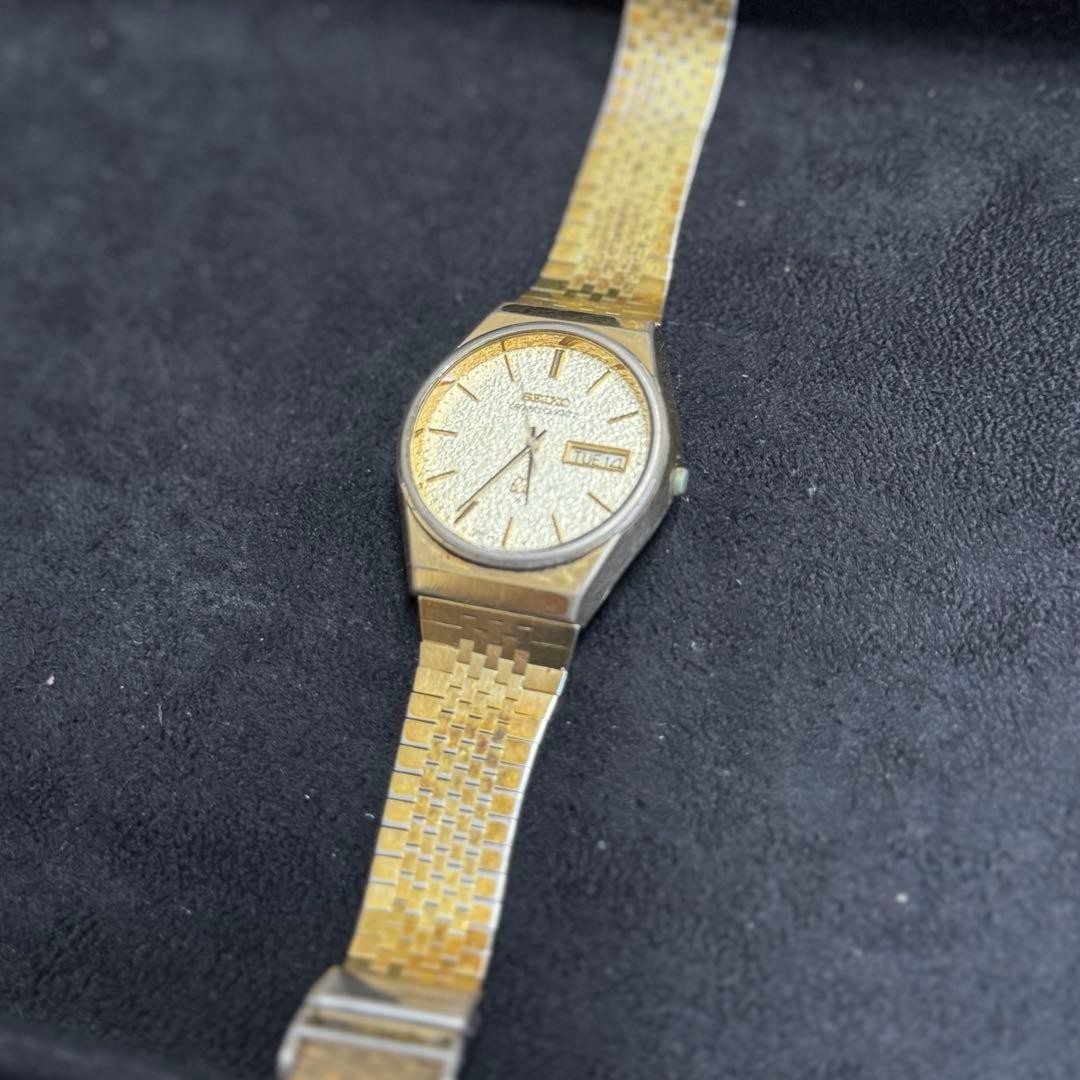 SEIKO GRAND QUARTZ Operational Watch Gold