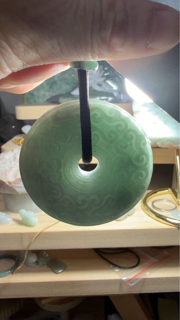 Japanese jade necklace CS0765 Natural Genuine Jade (Guaranteed Authenticity) Pen