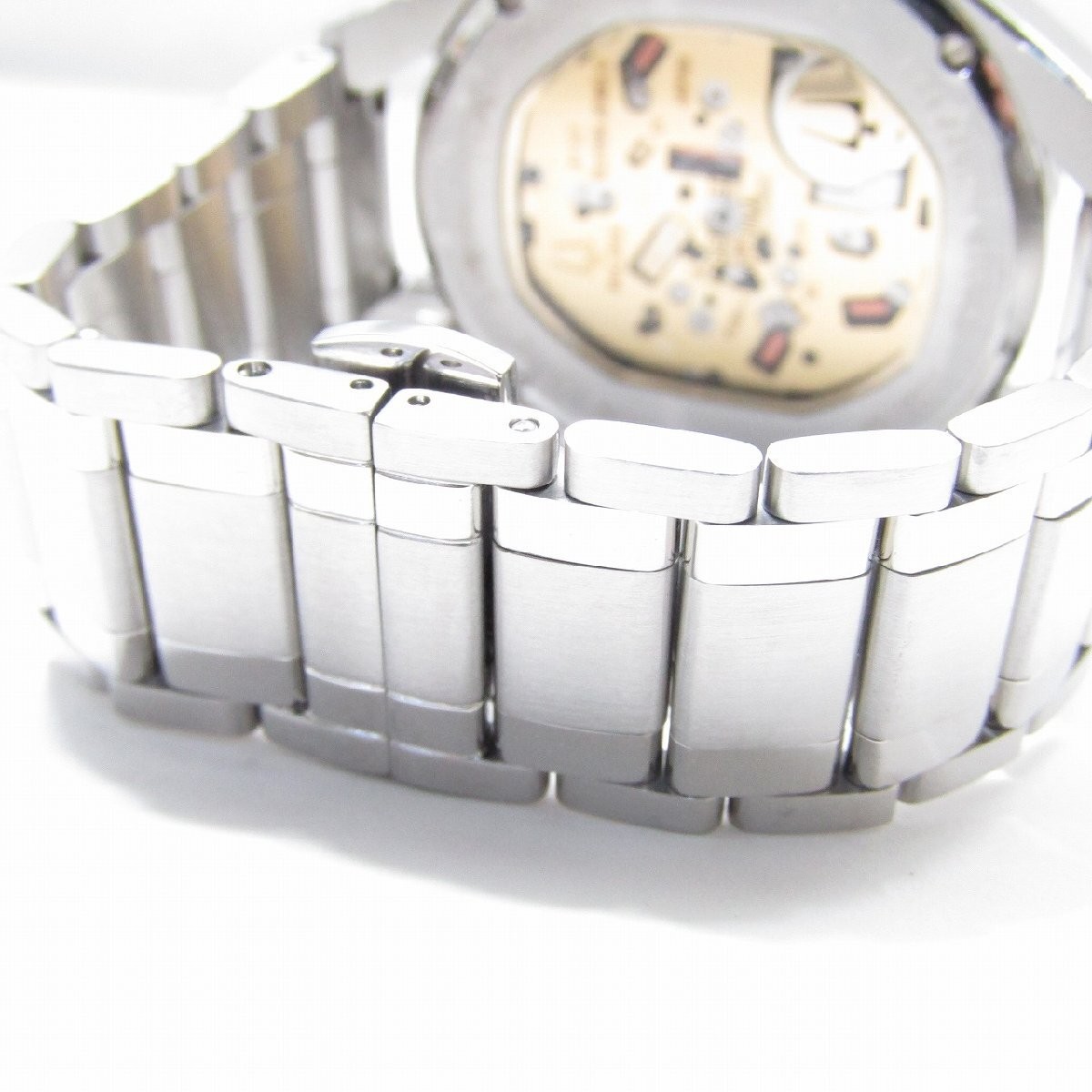 Excellent condition BULOVA Curv collection men’s wristwatch quartz 96A297