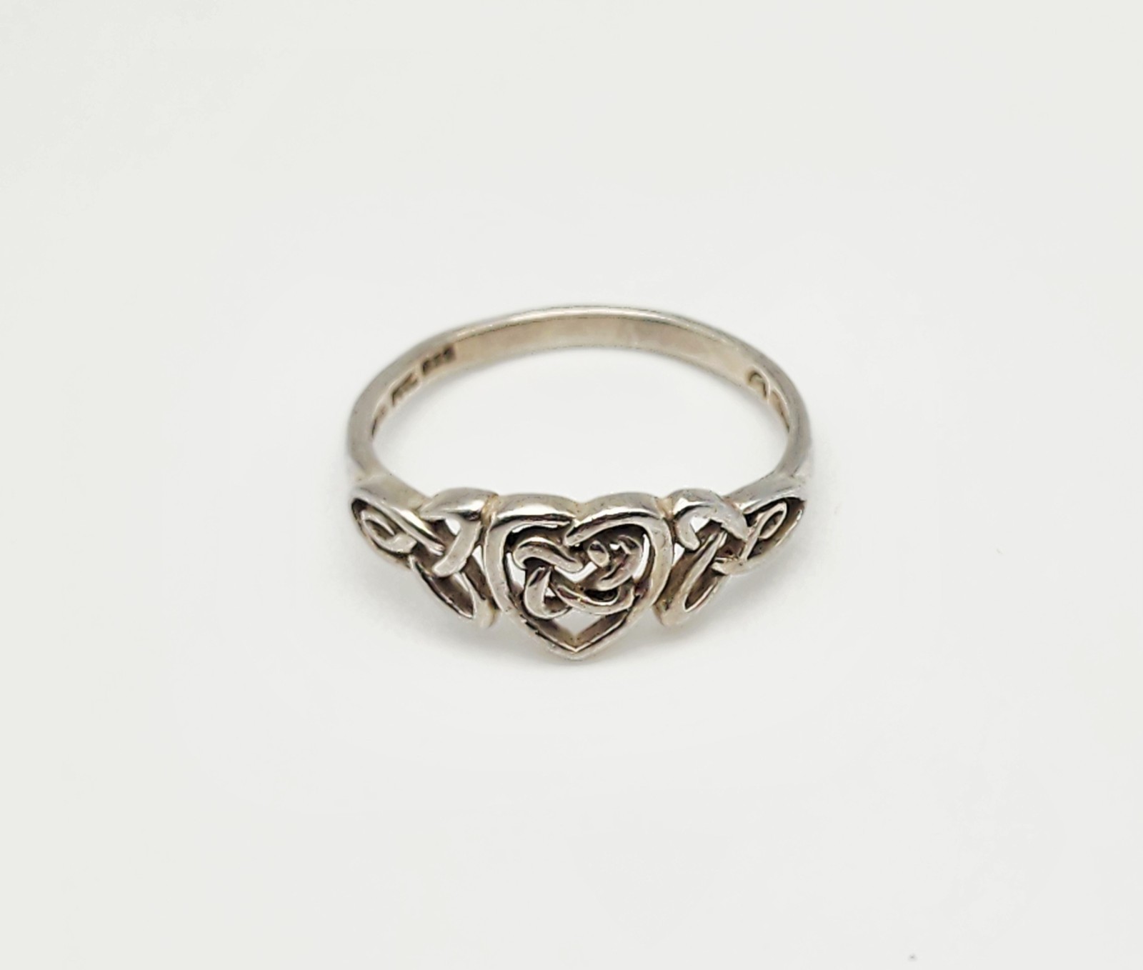 Peter Stone Company Ltd Sterling Silver Celtic Heart Trinity Knot Ring Size 9