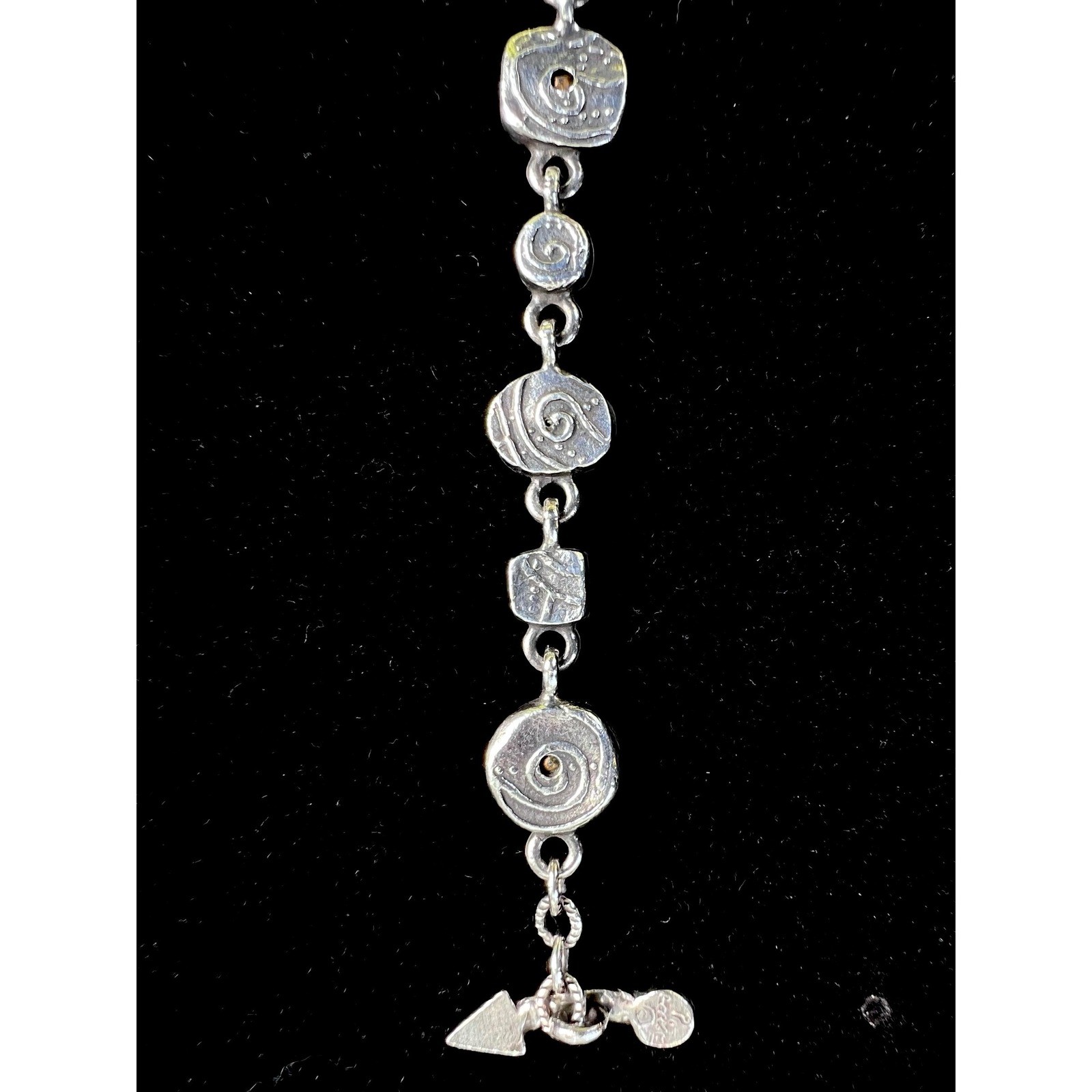 VTG Patricia Locke Signed Multi Color/Shape Swarovski Crystal Link Bracelet