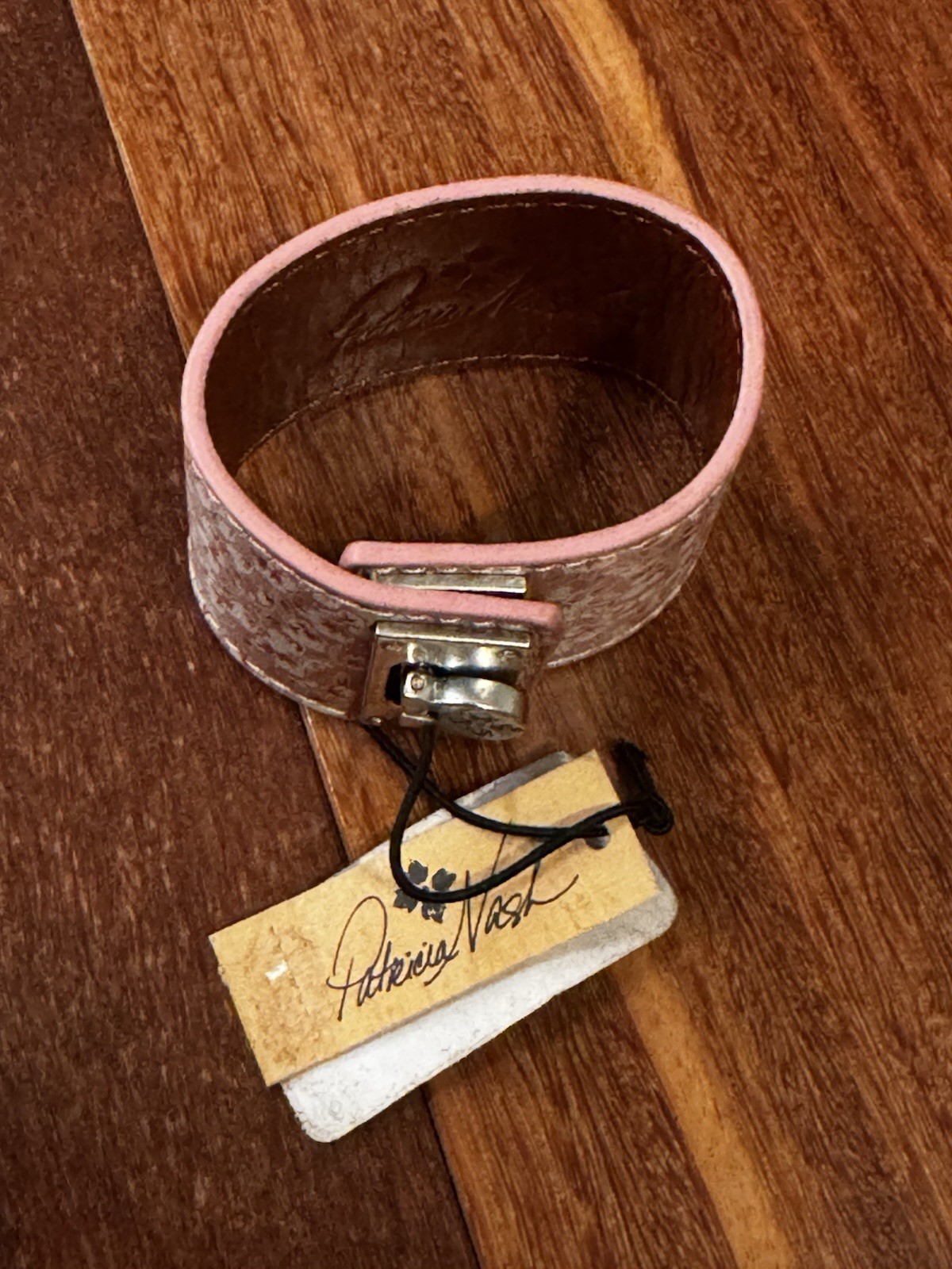 Patricia Nash Leather Wrap Flip Lock Bracelet Pink Floral Brand New Tags