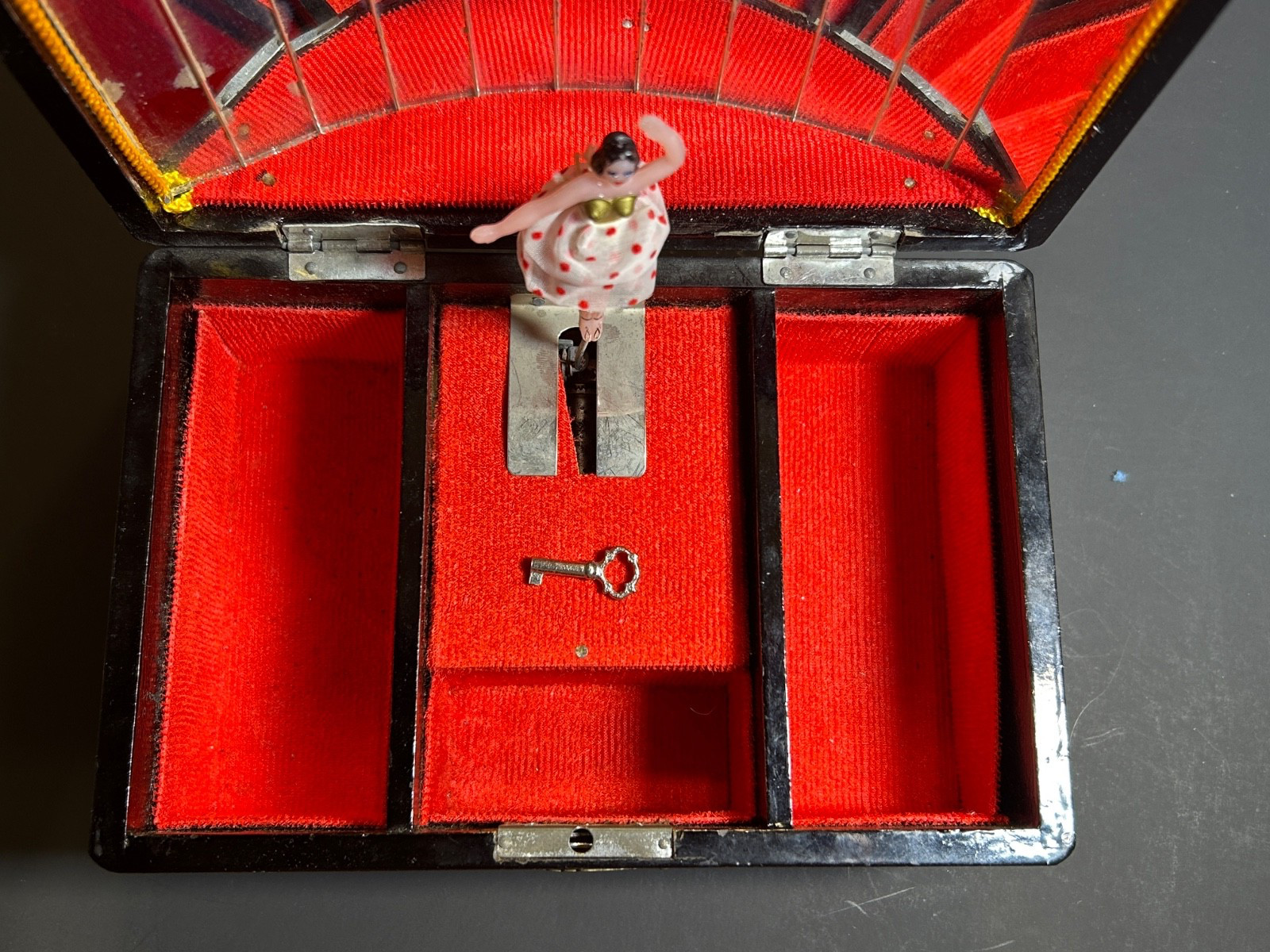 Vintage Music Jewelry Box Spinning Ballerina Mirrored Interior Lock & Key Works