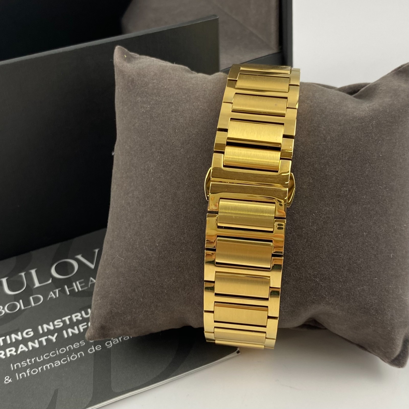 Bulova Modern Millennia 97A183 Men’s Gold Tone Black Dial Quartz Watch 41mm
