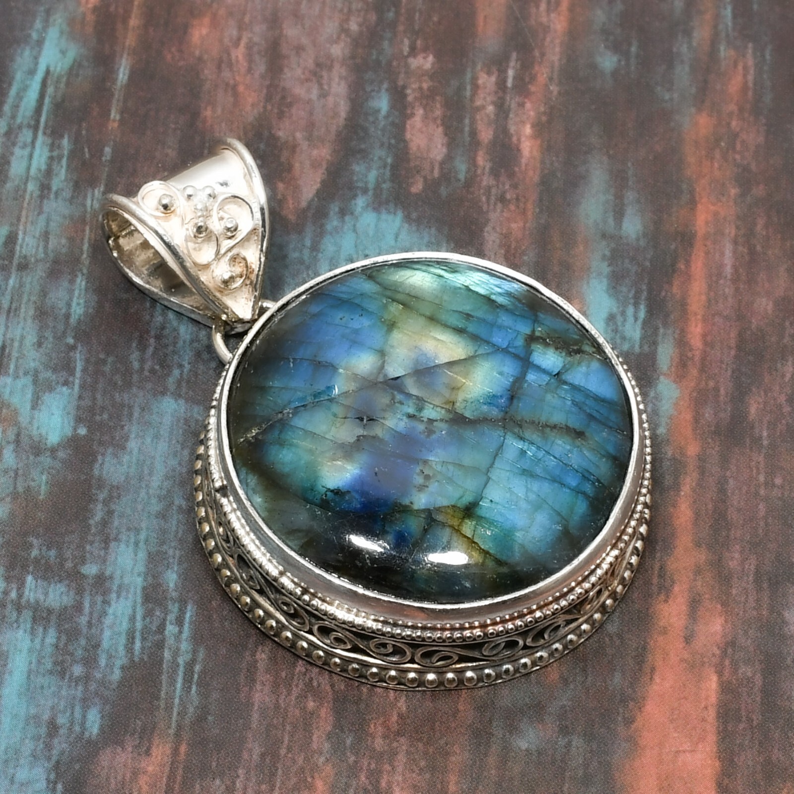 Labradorite Gemstone Handmade Lovely Jewelry Pendant 1.89″