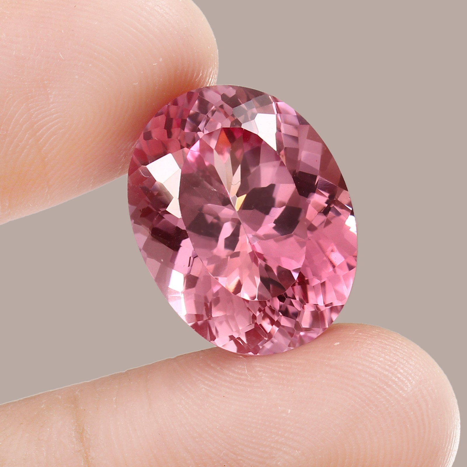 Natural Flawless Ceylon Padparadscha Sapphire Oval Cut Loose Gemstone 25.90 Ct
