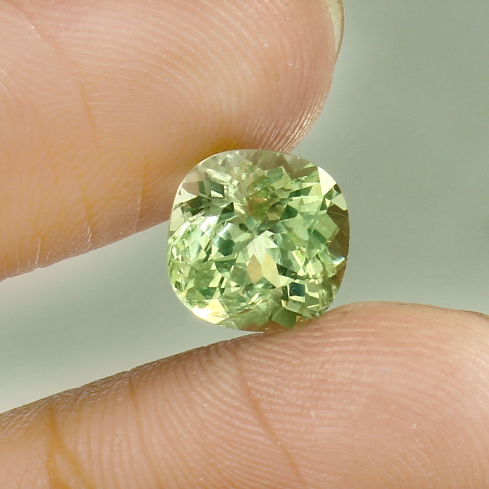 AAA Superb 8x8MM Natural Flawless Ceylon Chrysoberyl Cushion Loose Gemstone Cut