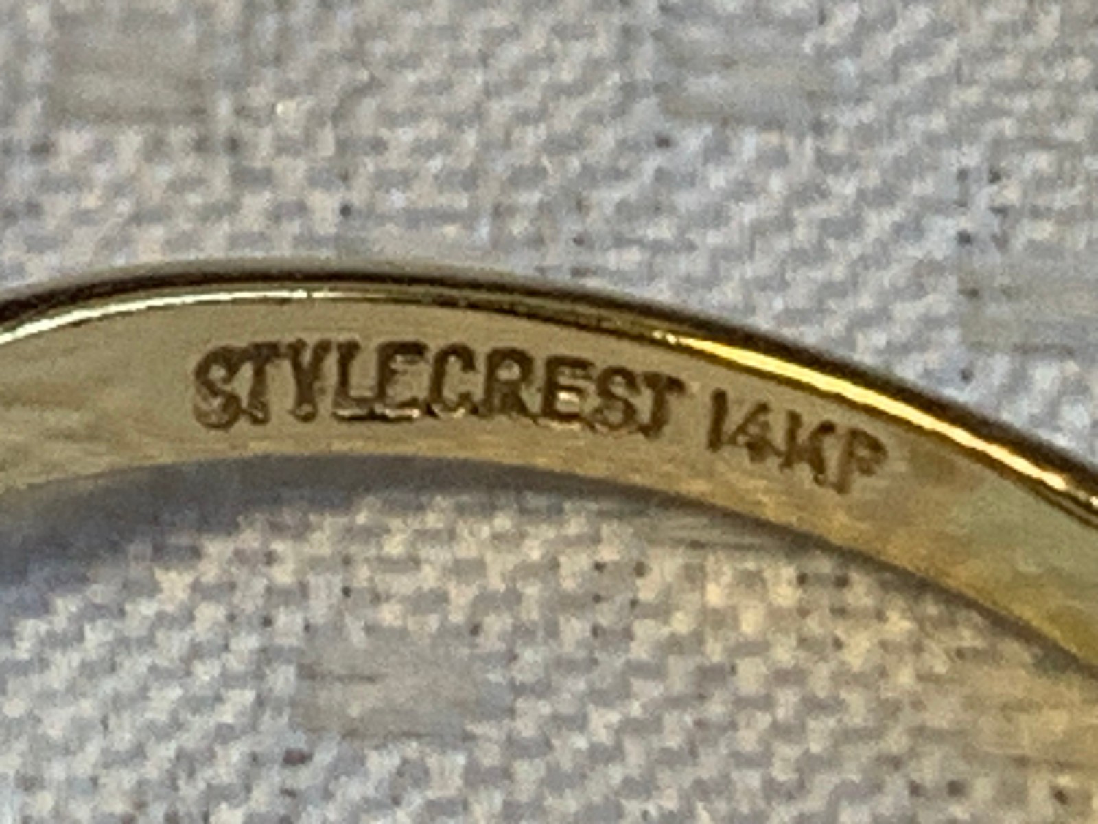 14K Yellow Gold Ring 1.95g Fine Jewelry Size 5 Band Opal Look Stone *READ*