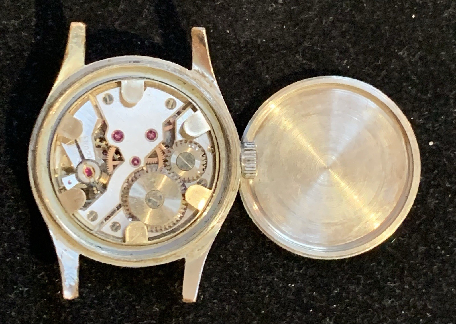 Vintage Elo Stossgesichert 17 Rubis Man’s Wristwatch