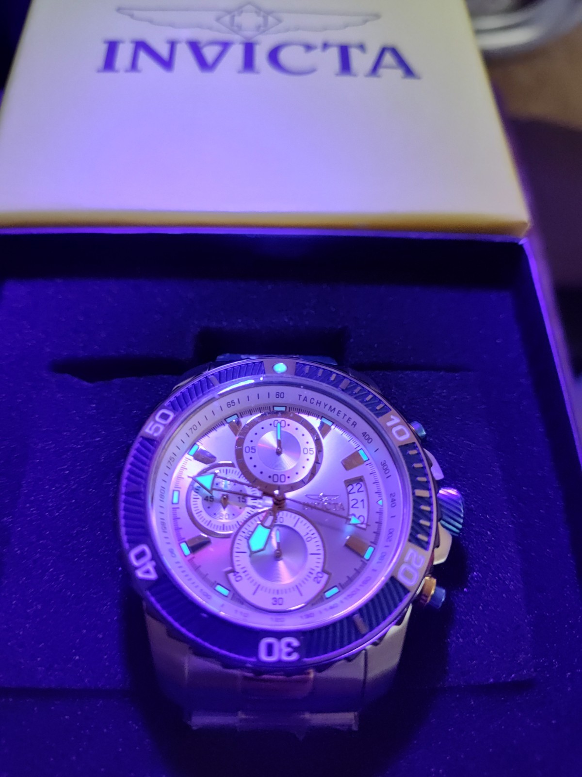 Invicta Men’s Japanese Chron/Tachymeter With Date With Blue Lume