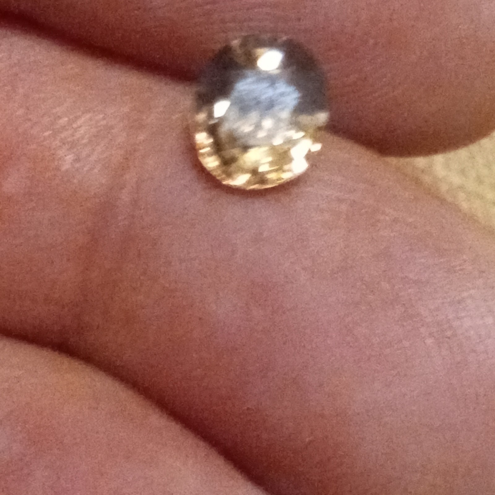 1.83 ct VVS natural champagne zircon oval shaped gorgeous 😍😍