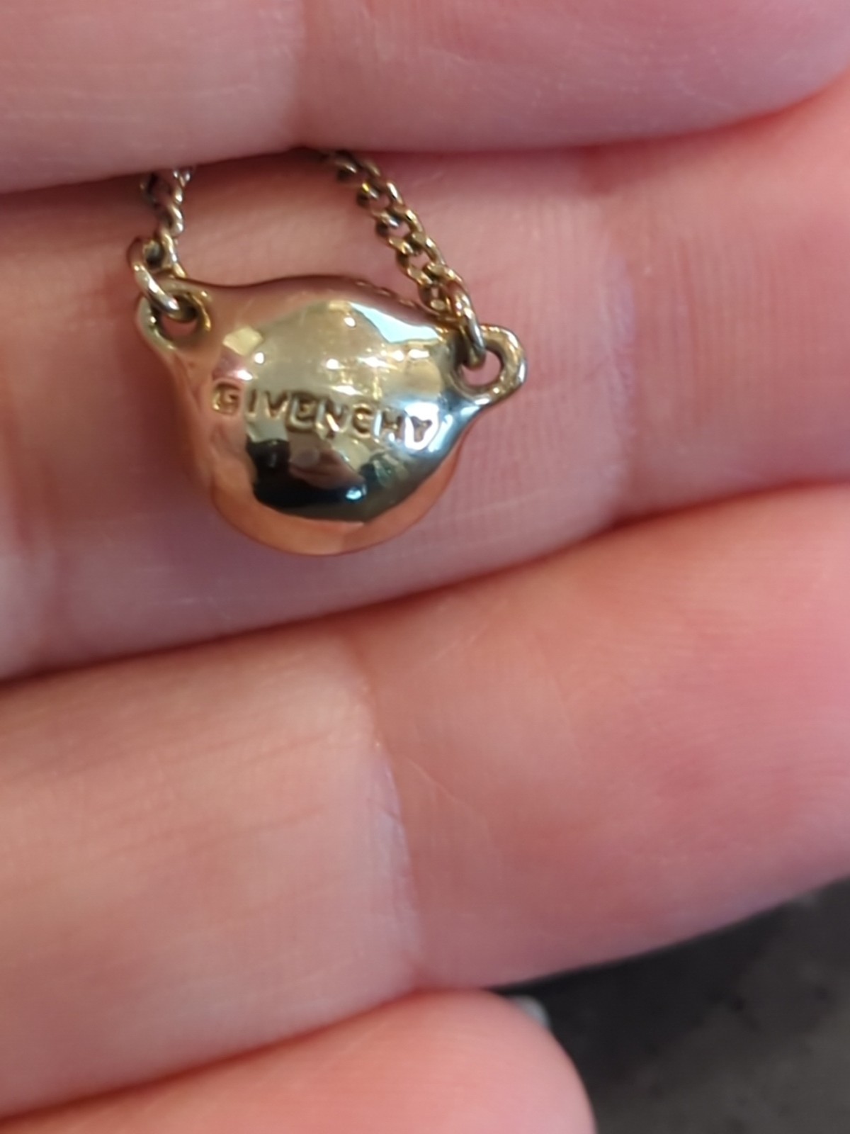 Givenchy Necklace Gold Tone Single Clear Stone Beautiful! K88