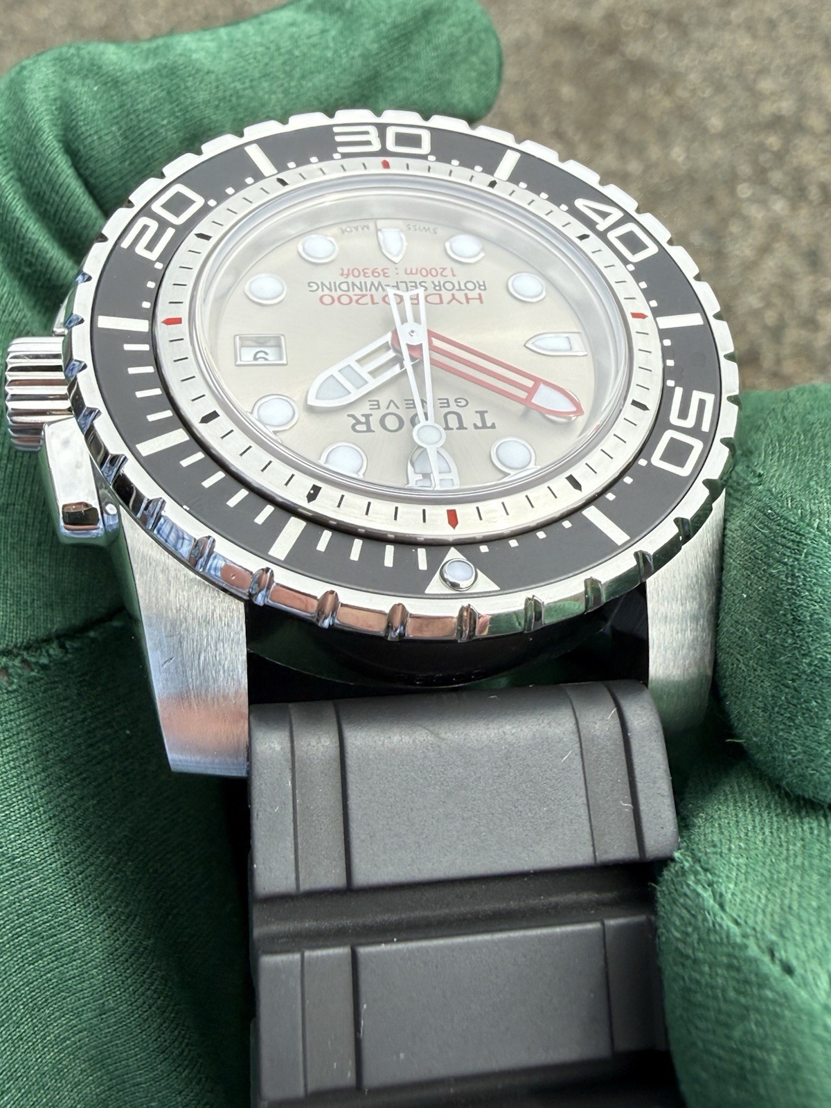 Tudor Hydronaut 1200 45.5mm Stainless Steel Silver Dial Ref. 25000 Watch