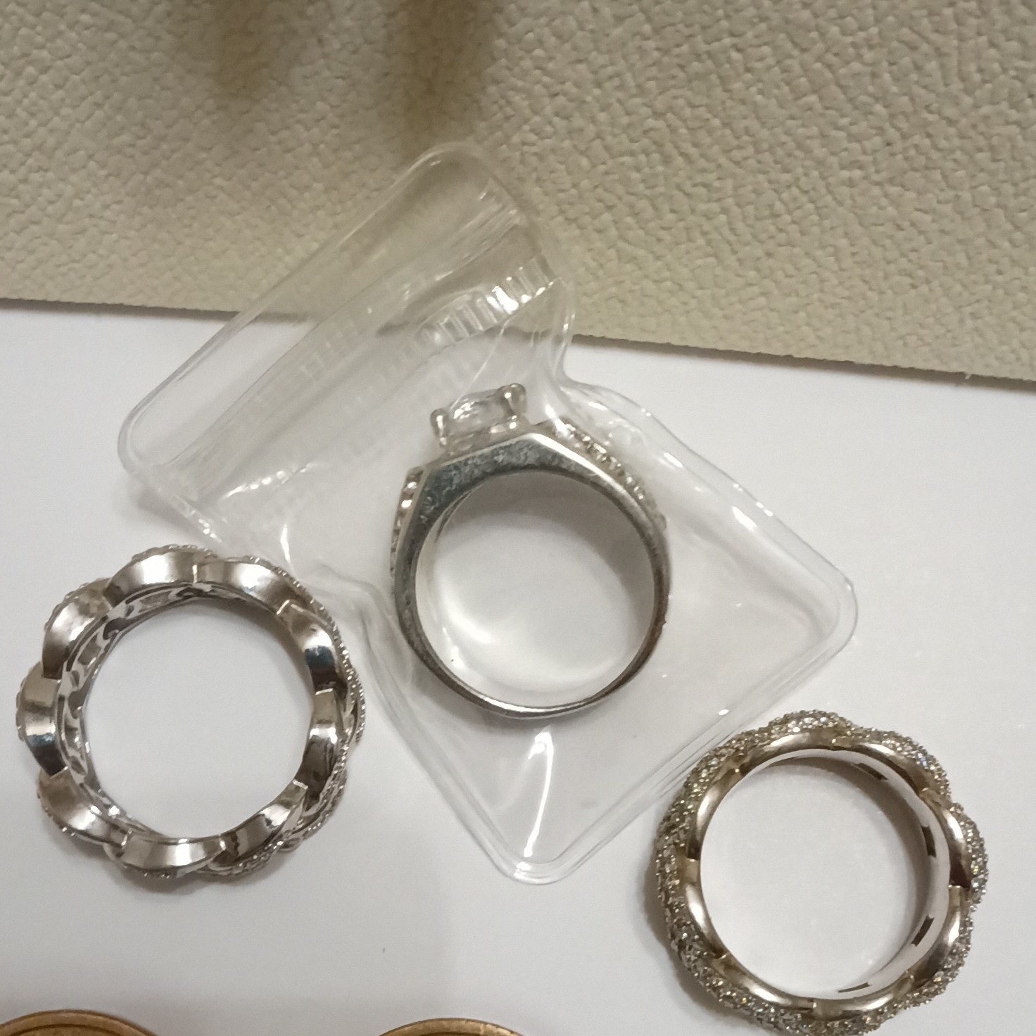 Silver Tone Rhinestone Chain Link Band Ring Size 9 Band Style Silver Color