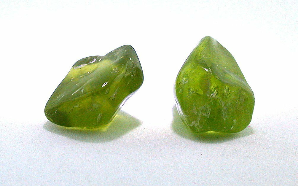 5.93 Gram 26.65 Carats 2 Apple Peridot Facet Rough San Carlos Arizona Gem CS301