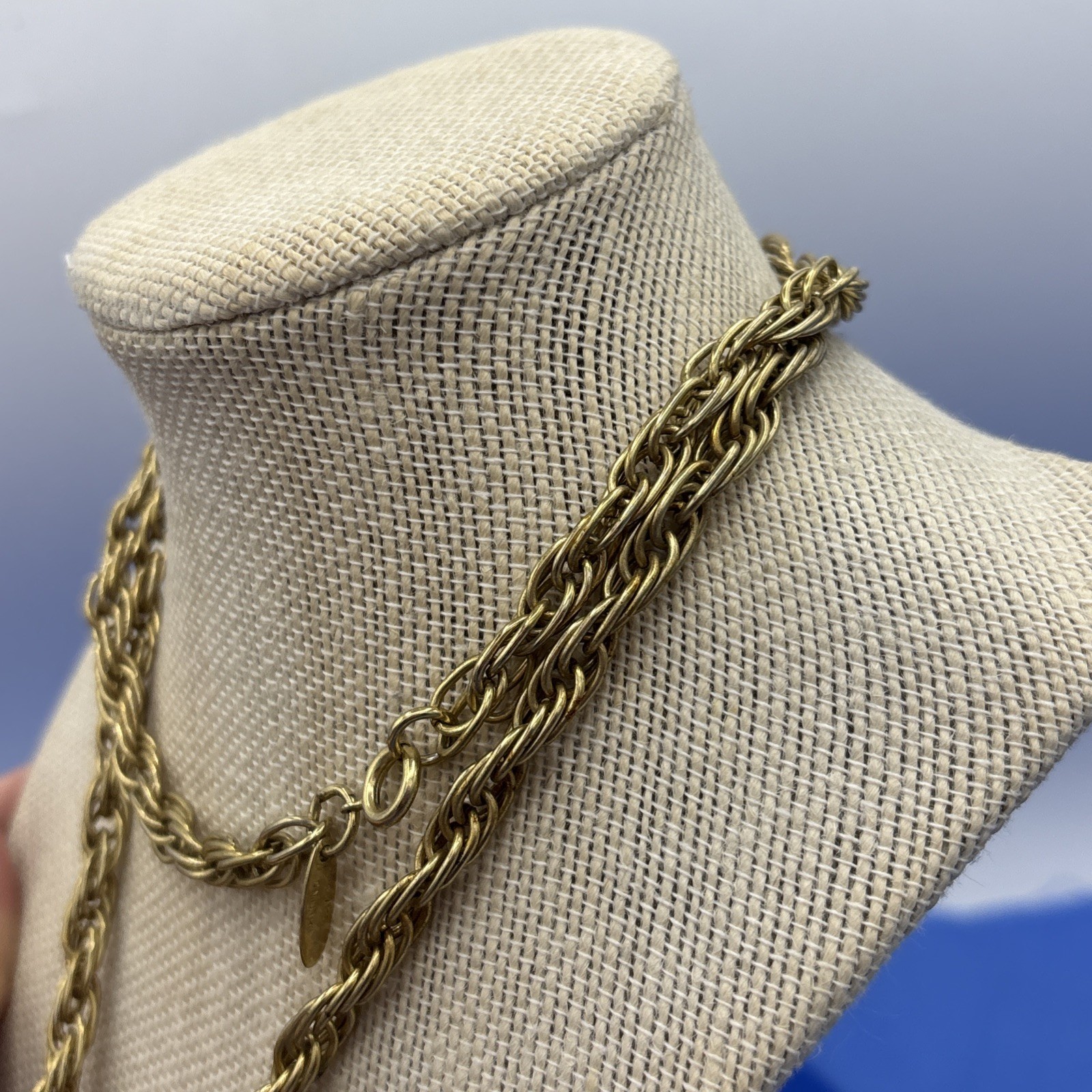Vintage Whiting Davis Art Nouveau Lady Compact Locket Necklace 30” Gold Tone