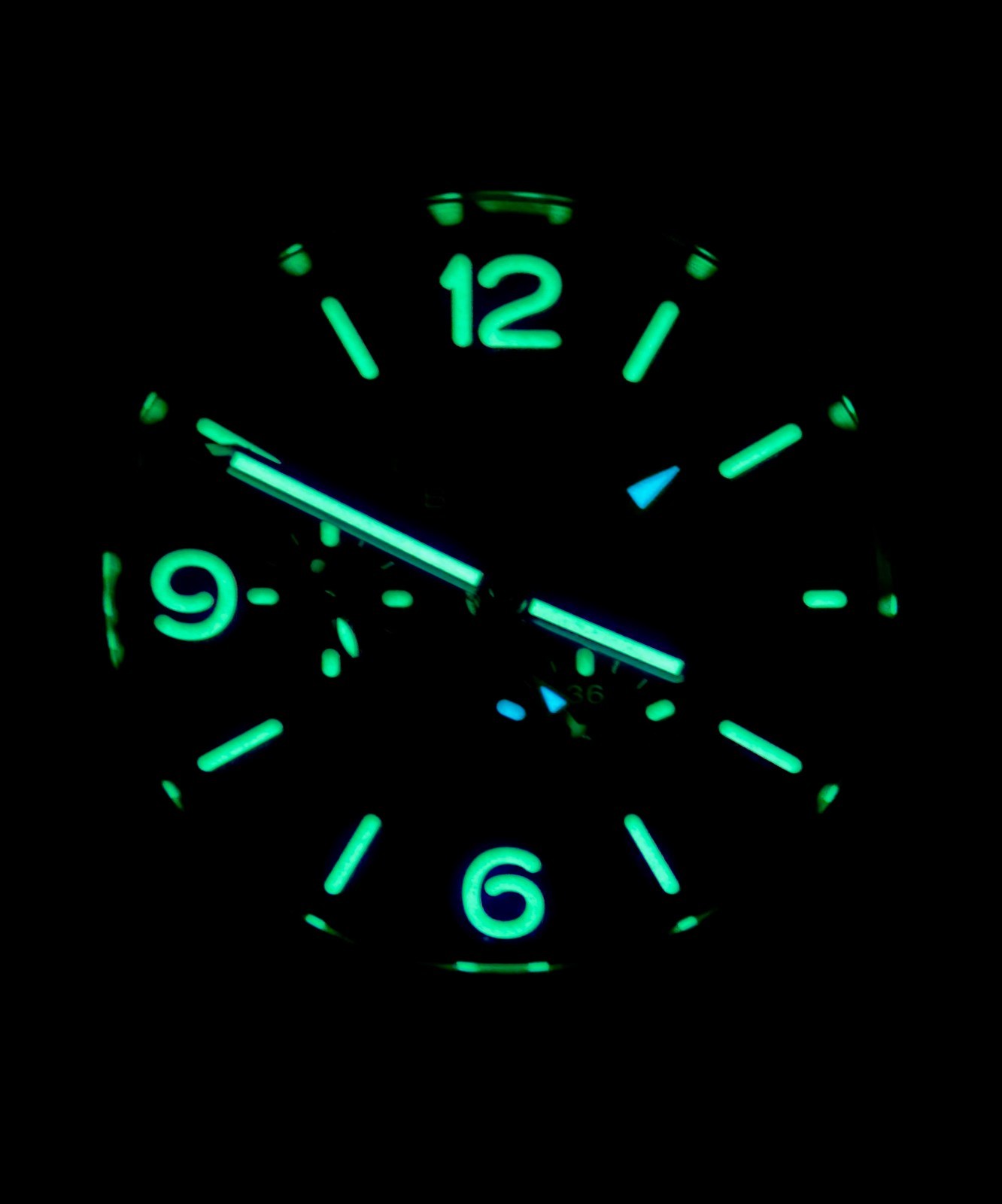 Panerai Luminor Men’s Black Watch – PAM01360