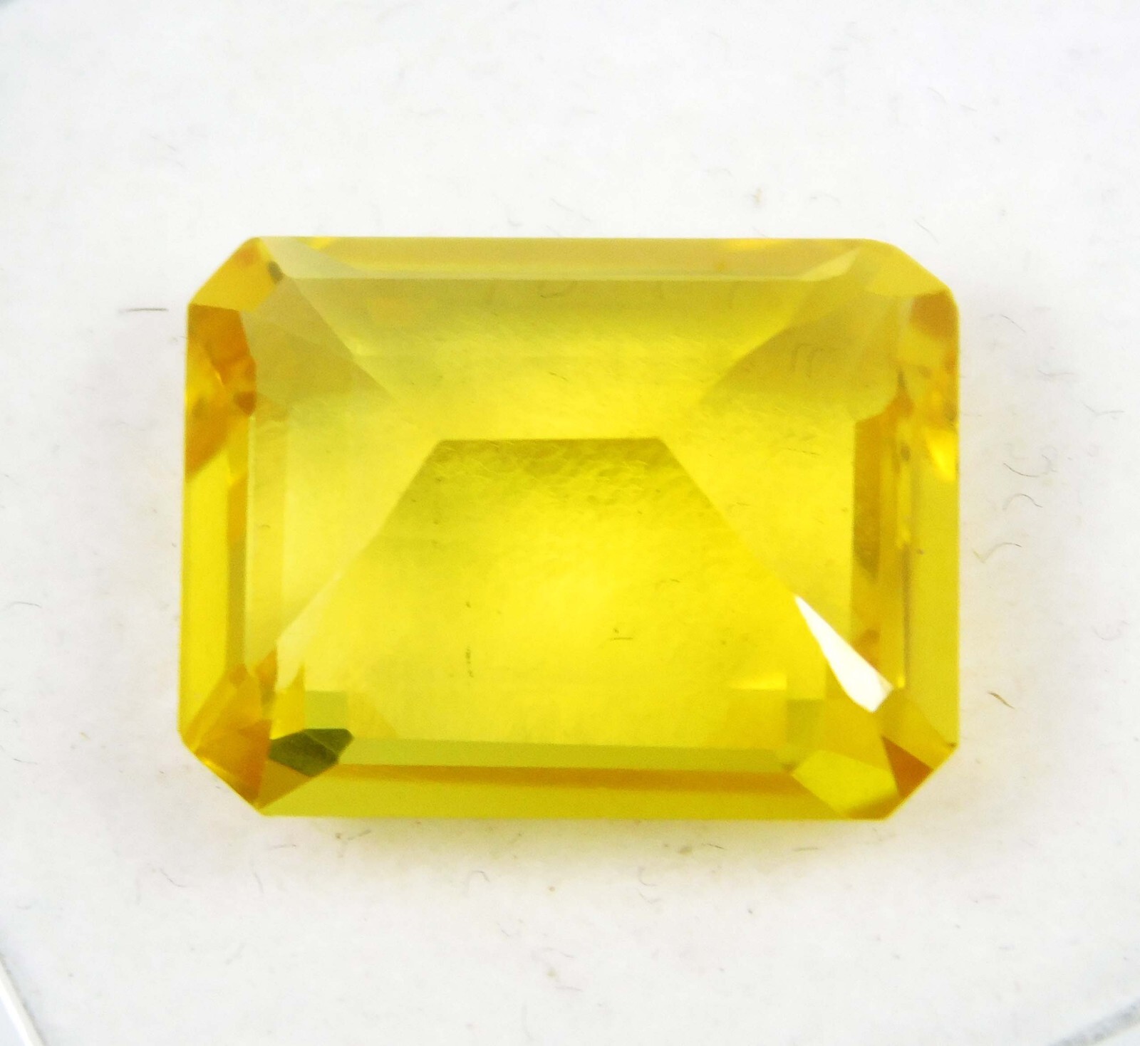 Natural 8.15 Ct Ceylon Yellow Sapphire Emerald Cut 12.8x10x5.1 Mm Loose Gemstone