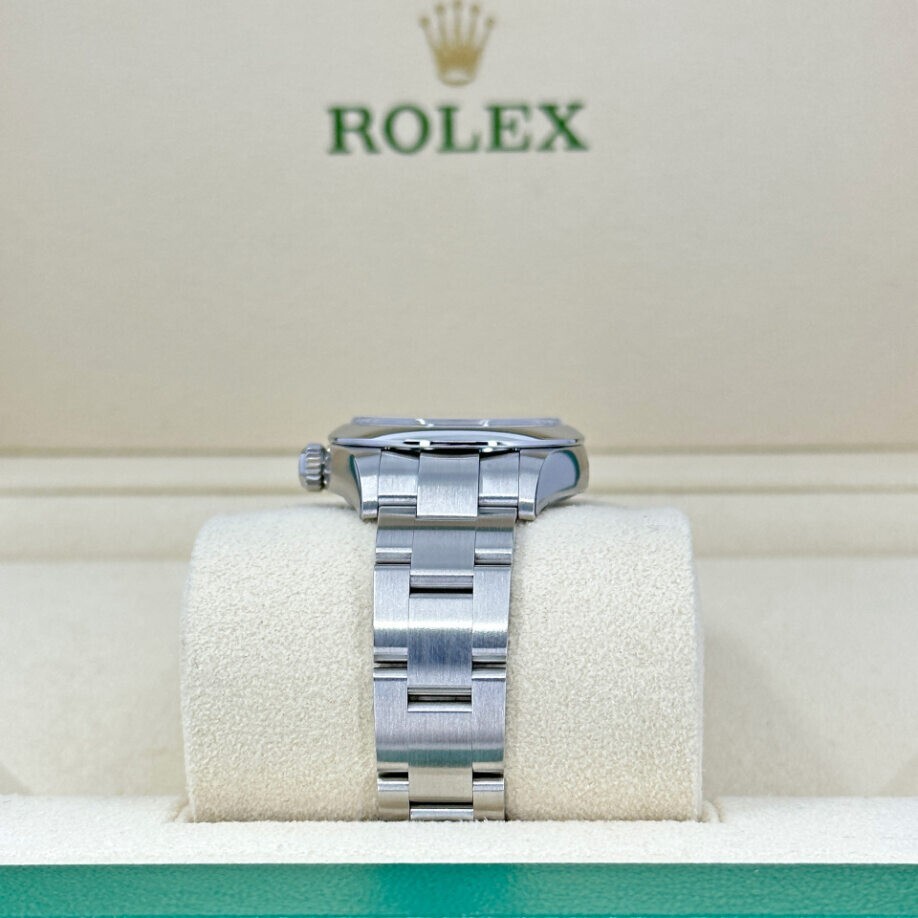 Rolex Oyster Perpetual, Oystersteel, 28mm, Pink, Ref# 276200-0004, Unworn, 2024