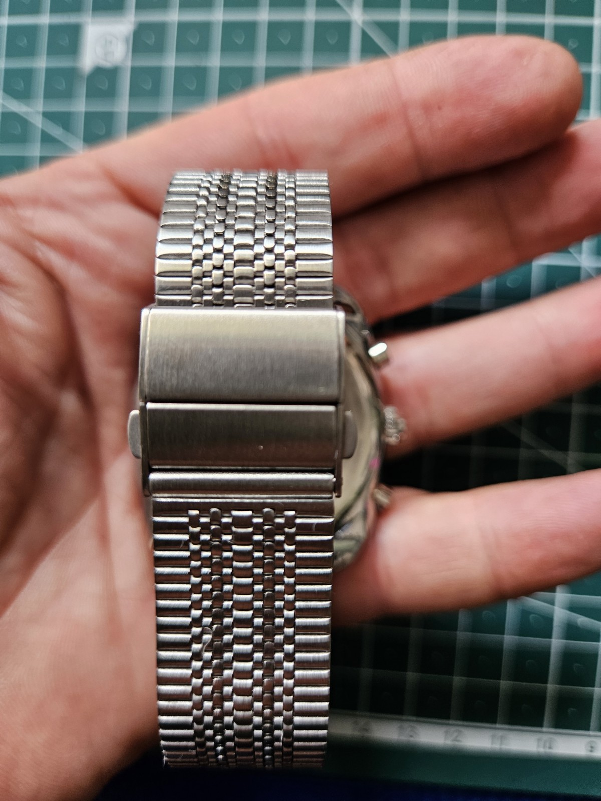 Retro Mens Lcd Vintage Style Watch
