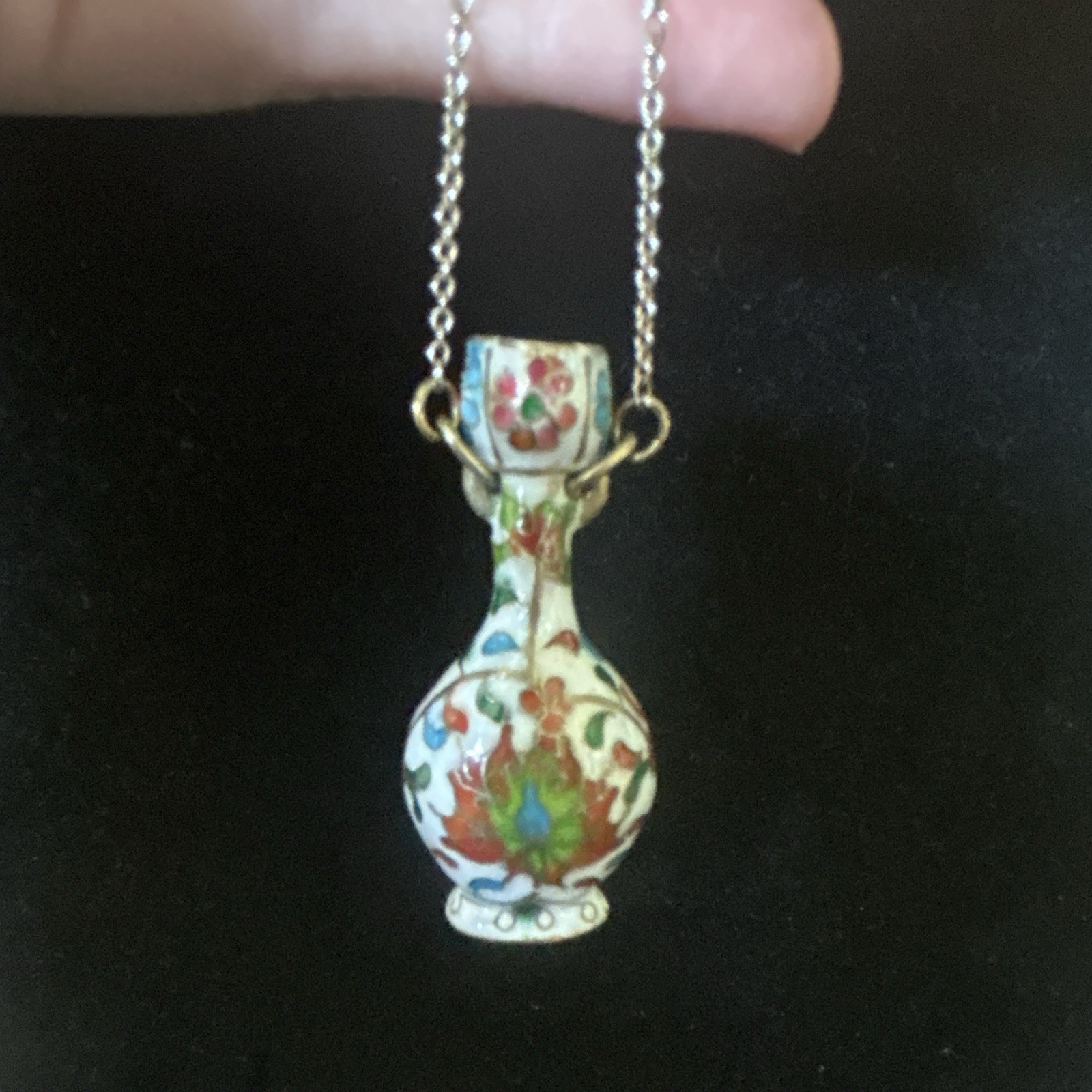 Vintage Cloisonné Floral Pendant Necklace