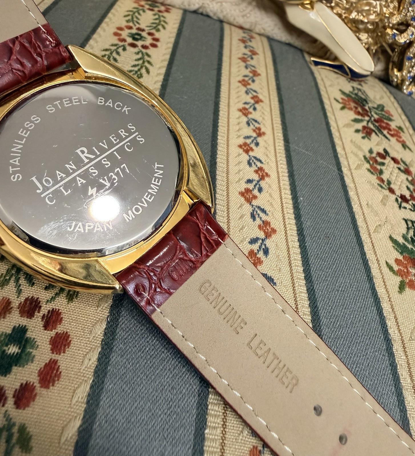 Crimson Elegance — Joan Rivers Classics V377 Watch