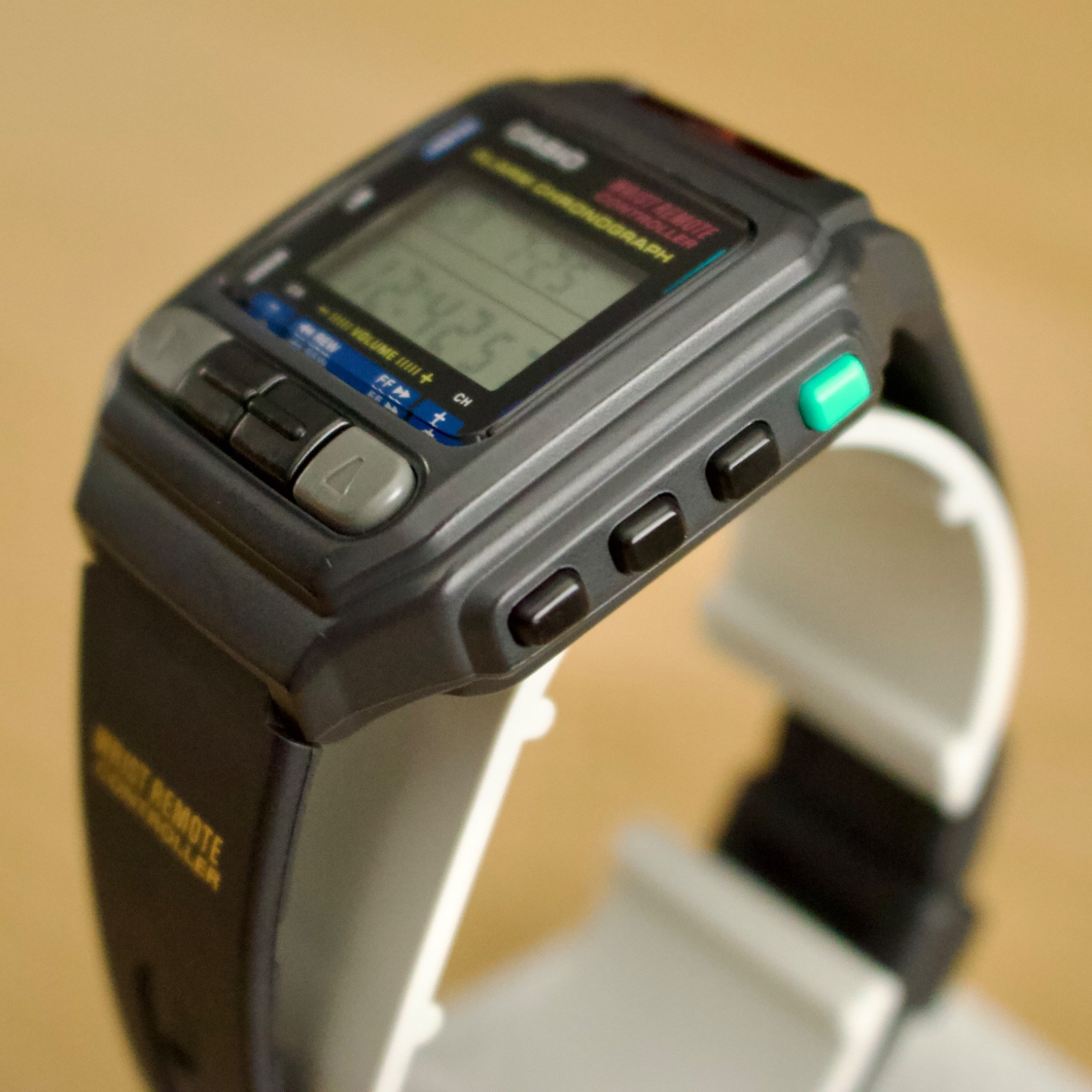 NOS Casio CMD-30B 1994 TV Remote Control Digital Wrist Watch 1173 Korea
