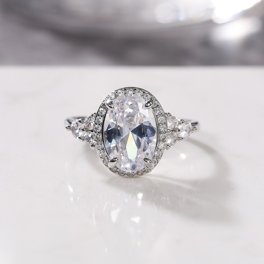 925 Silver Plated 2.15Ct Oval Cut Simulated Diamond Breathtaking Proposal Ring