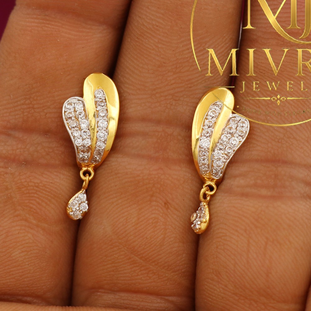 22K Print Dazzling Gold Stud Earrings 2.2cm Lightweight Fine Jewelry Gift