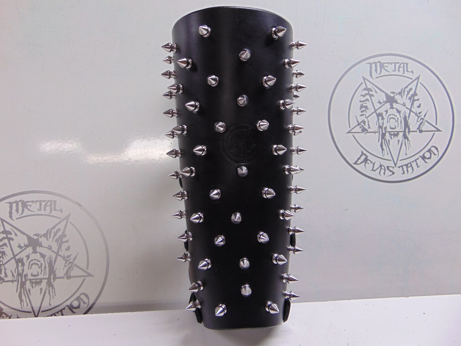 LEATHER SPIKED OLD SCHOOL GAUNTLET..DEATH METAL…(MDLG0013)….. HYPOCRISY