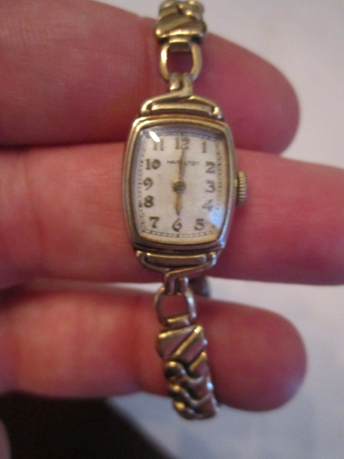 VINTAGE LADIES’ 10K GF HAMILTON WIND UP WATCH – FITS UP TO 6 1/2″ BBA20