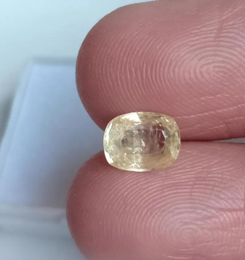 Sri Lanka Yellow Color Sapphire Natural Gemstone for Statement Jewelry 1.83 Ct