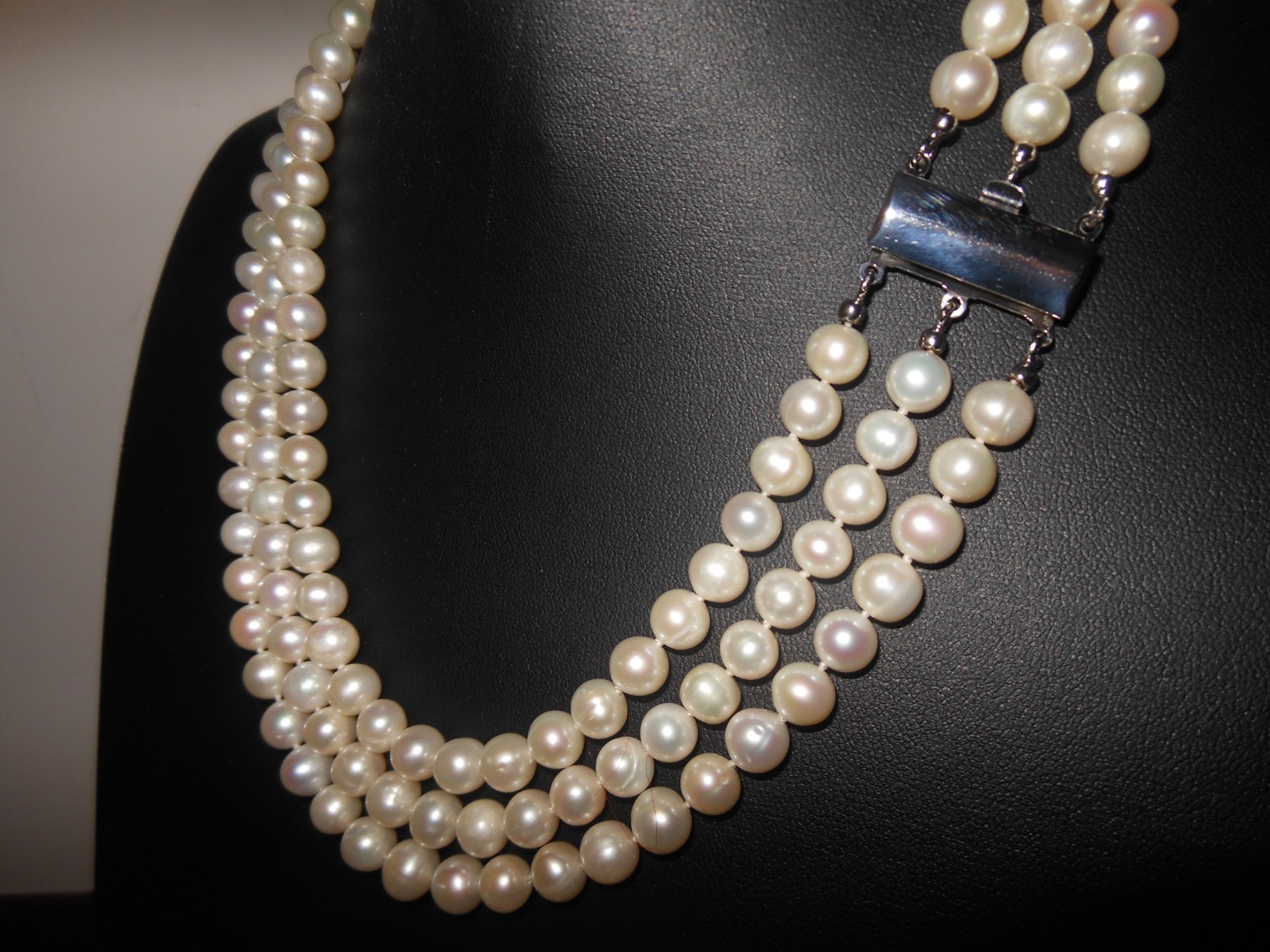 Gorgeous 925 Sterling Silver Scare Three Strand Cultured Pearl Necklace.