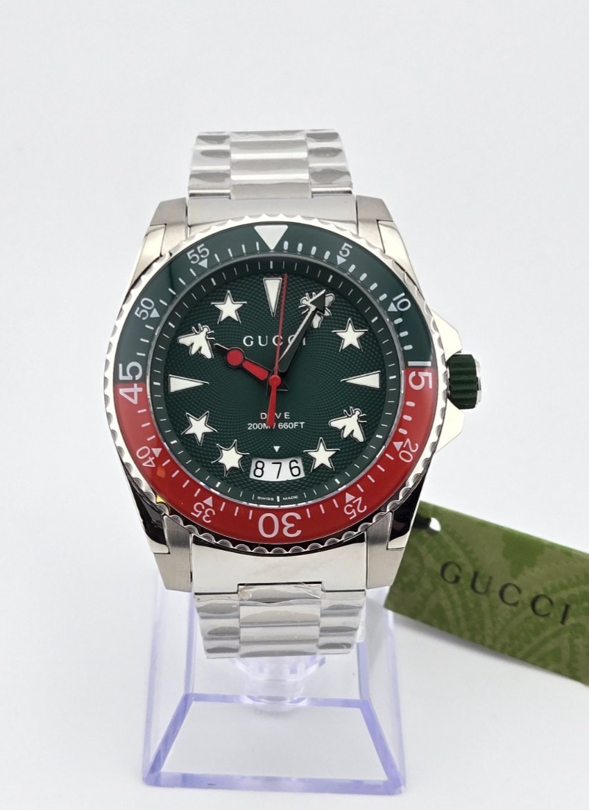 Gucci Dive YA136222 Men’s Stainless Steel Green Dial Watch NEW ⌚