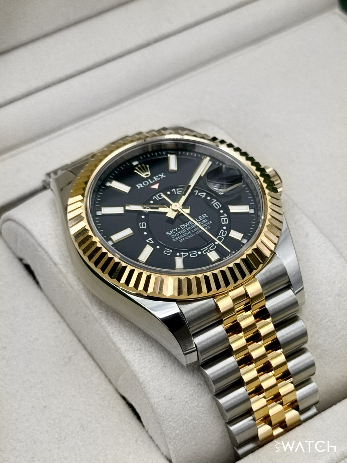 NEW 2025 Rolex Sky-Dweller 42mm 336933 Two-Tone Jubilee Black Dial