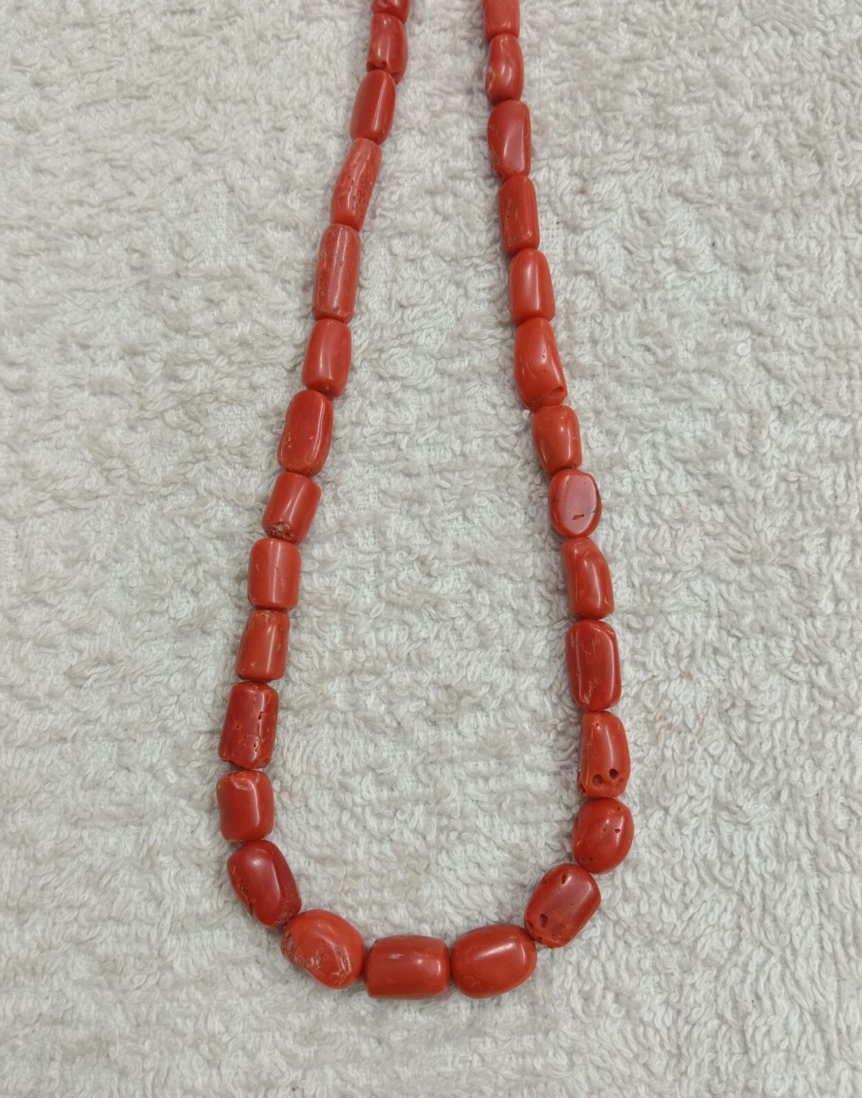16″INCHES 100%Natural Italian Coral Smooth Oval Beads,AA quality,Size 4x10MM ,